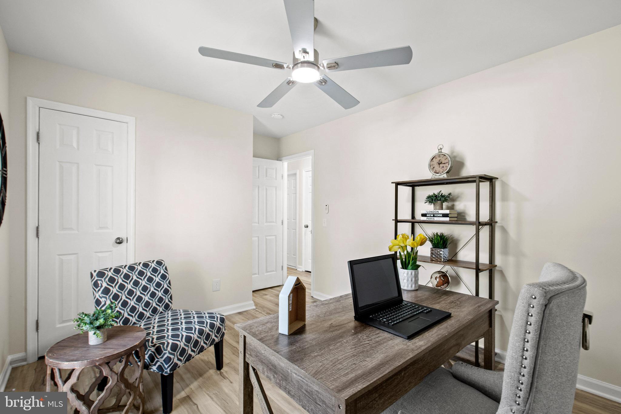 FRANKLIN MANOR BEACH - Residential