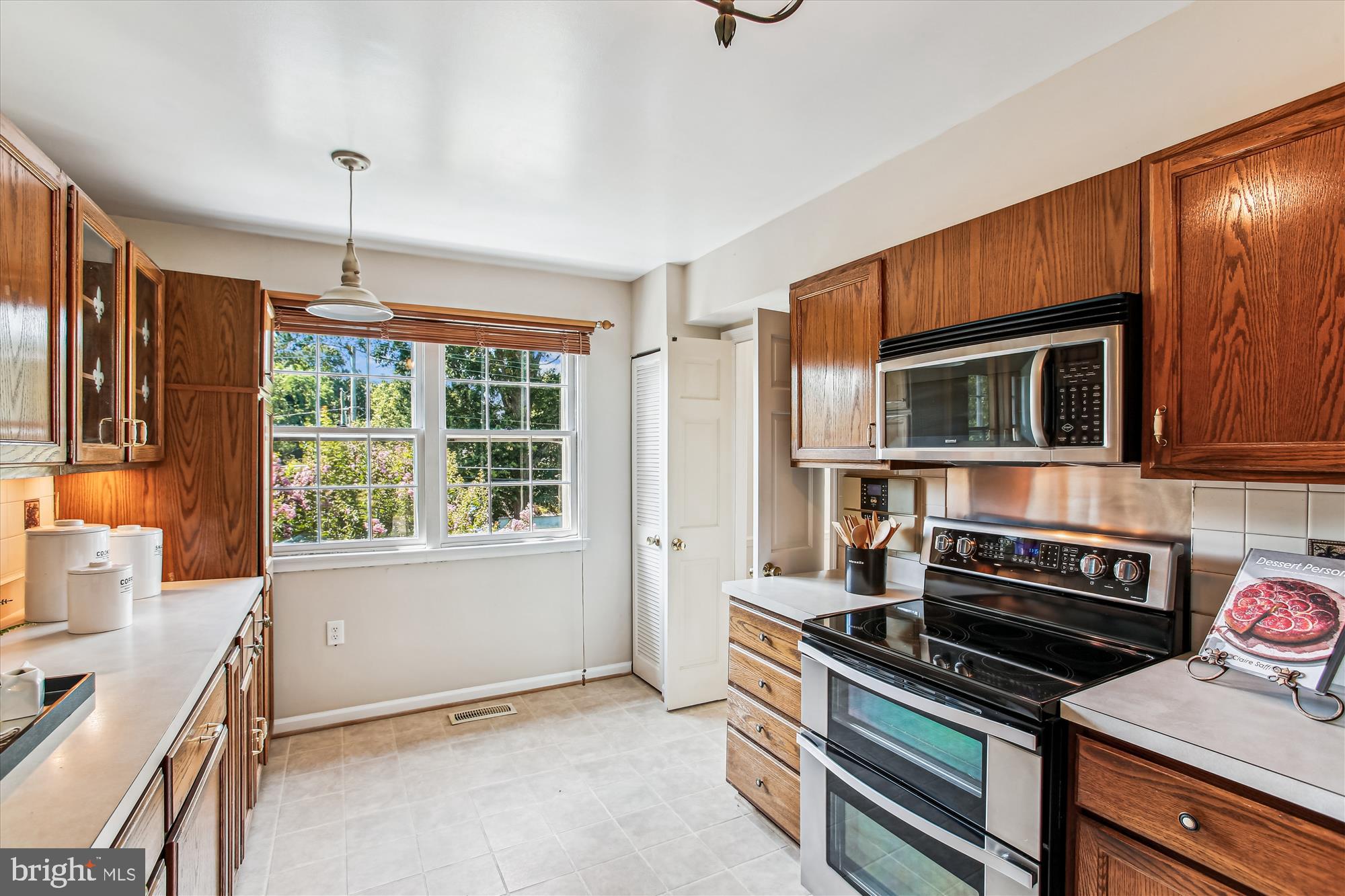 OLDE BELHAVEN TOWNE - Residential