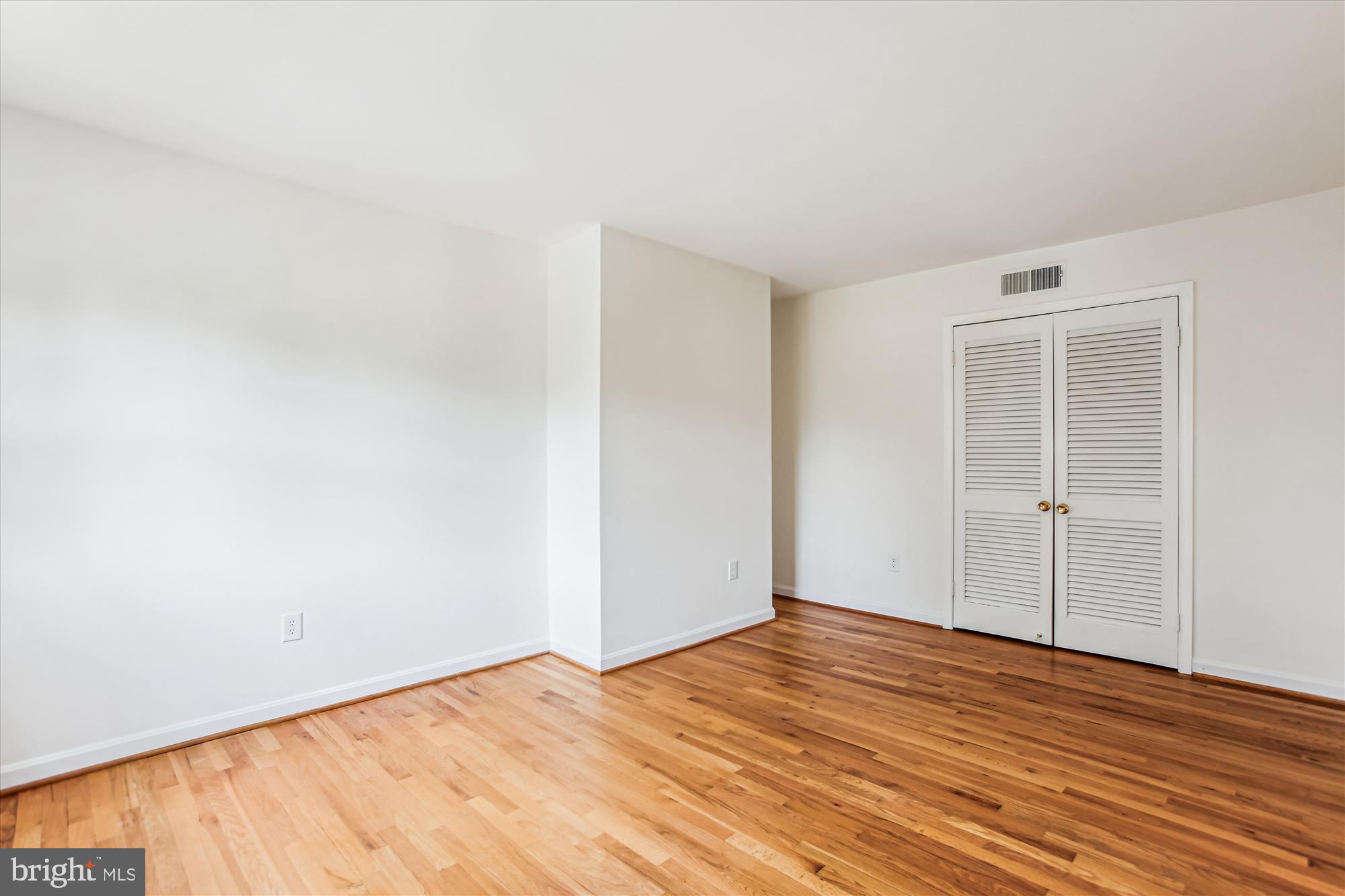 OLDE BELHAVEN TOWNE - Residential