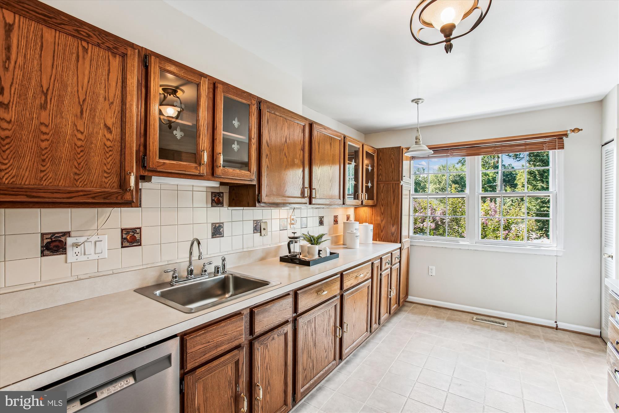 OLDE BELHAVEN TOWNE - Residential