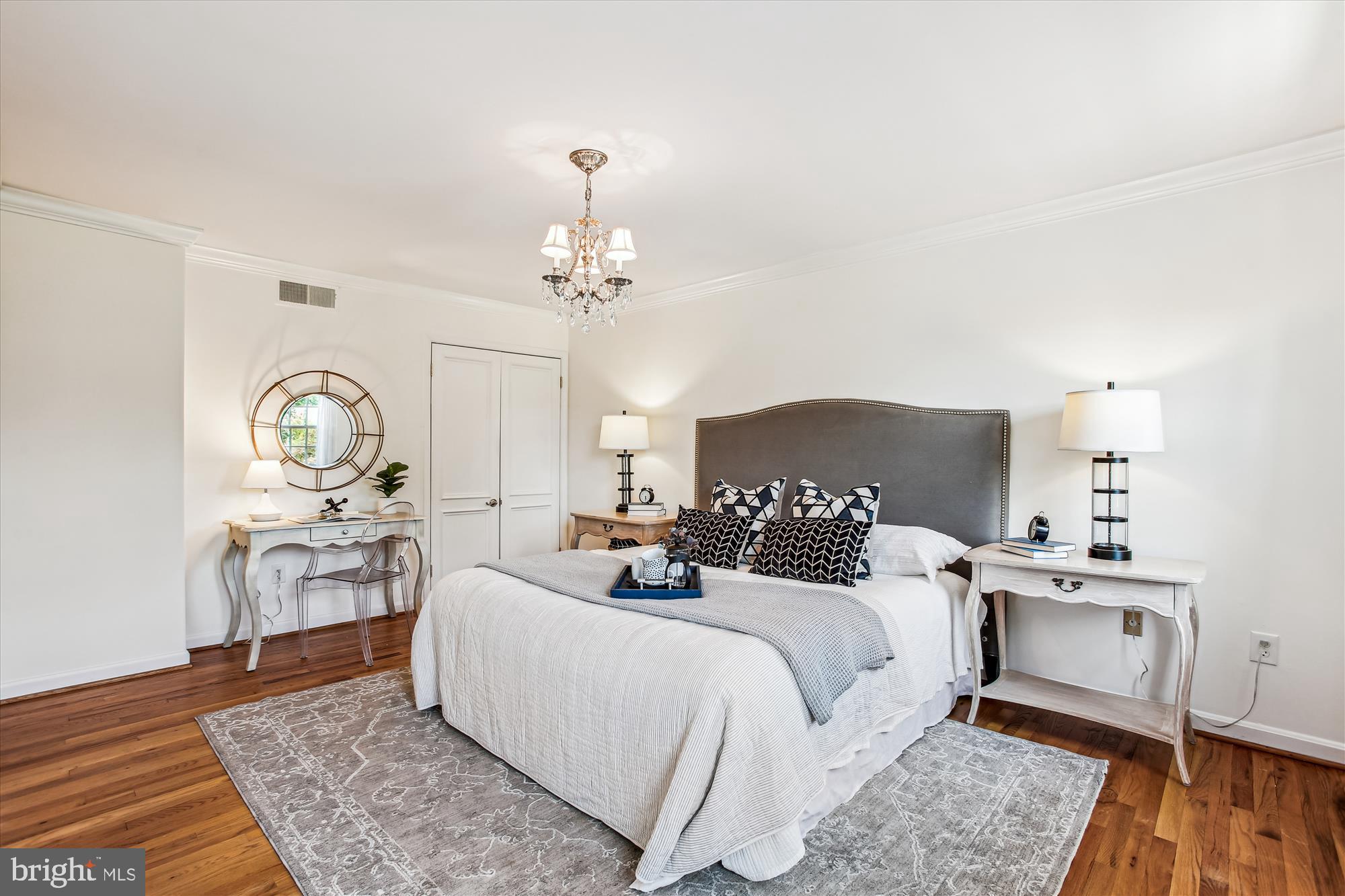 OLDE BELHAVEN TOWNE - Residential