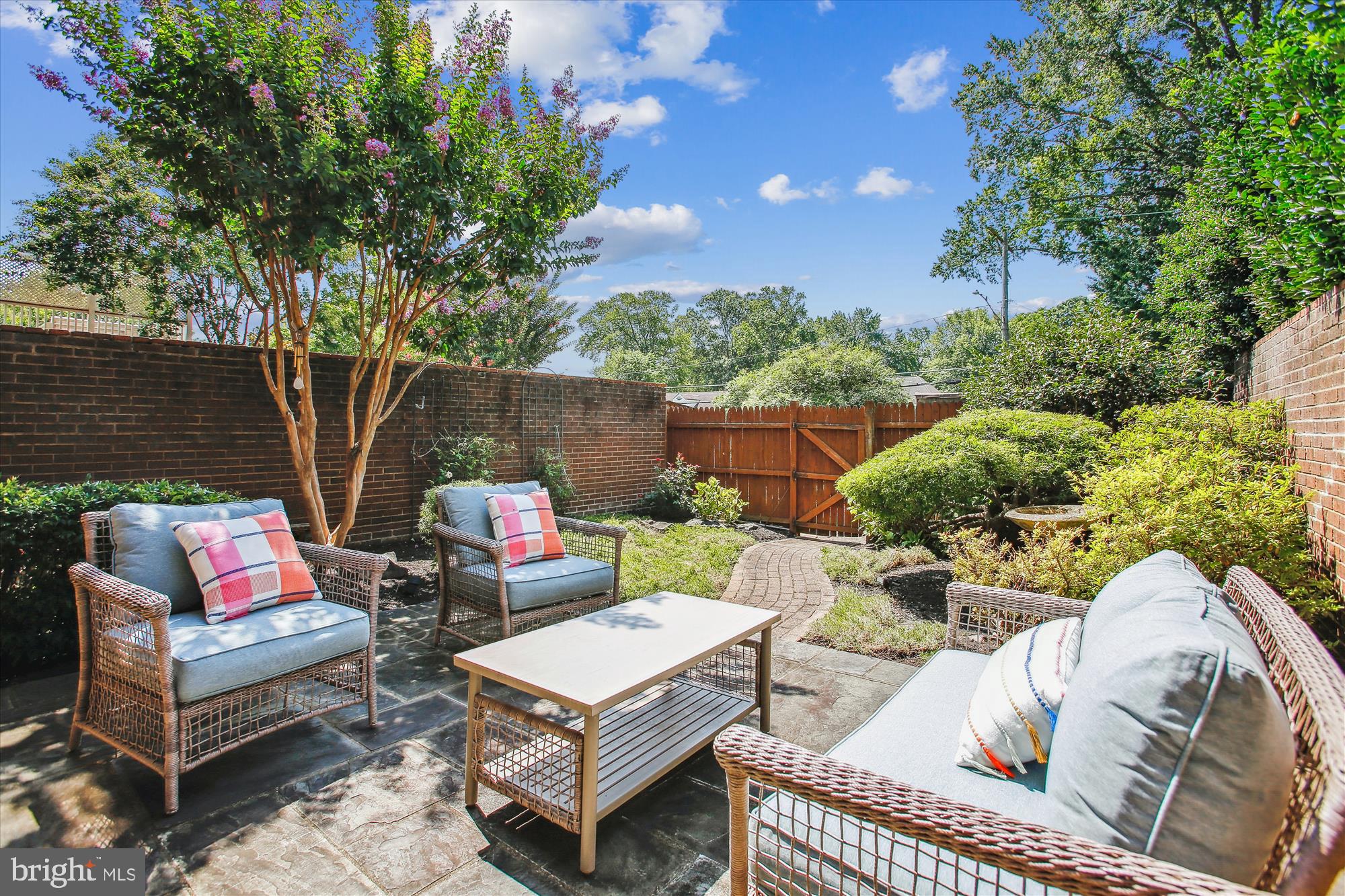 OLDE BELHAVEN TOWNE - Residential