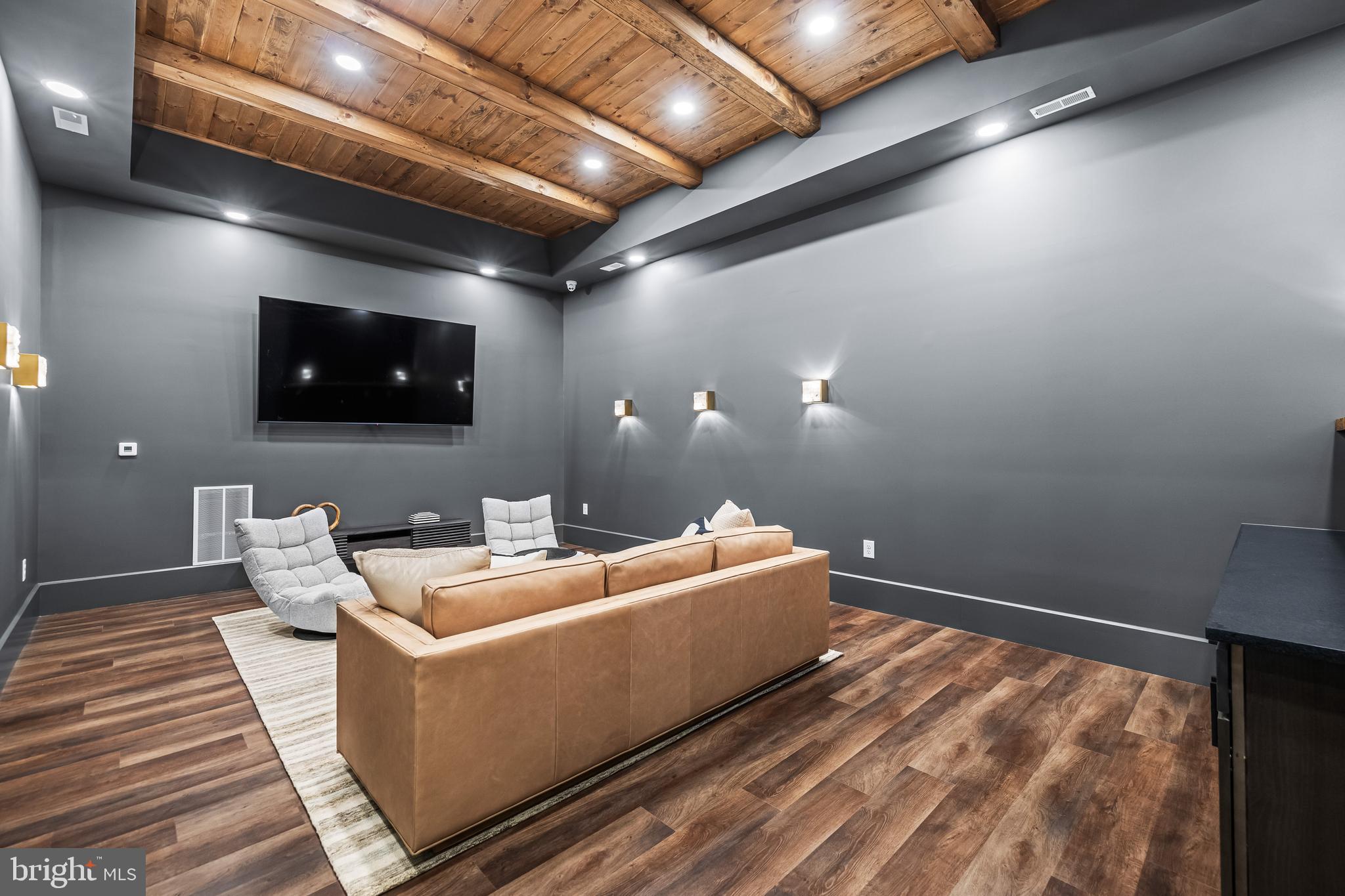 MAPLEWOOD - Residential Lease