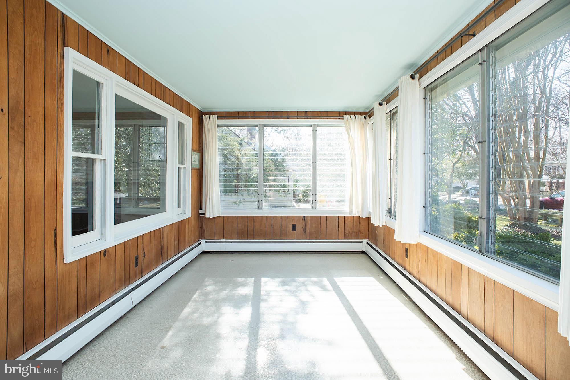 CEDAR CREST MANOR - Residential Lease