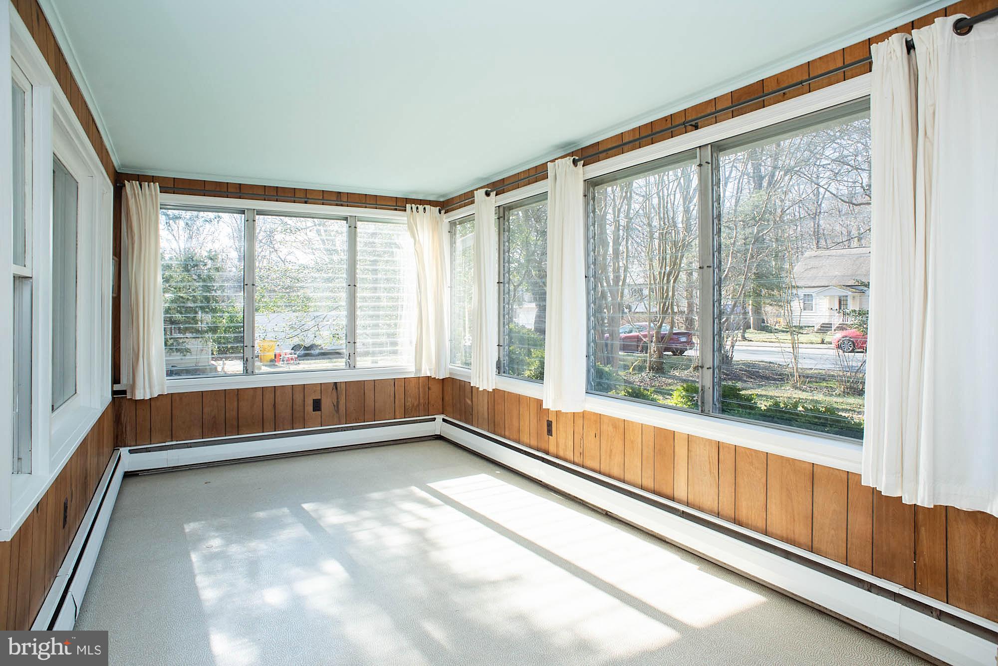 CEDAR CREST MANOR - Residential Lease