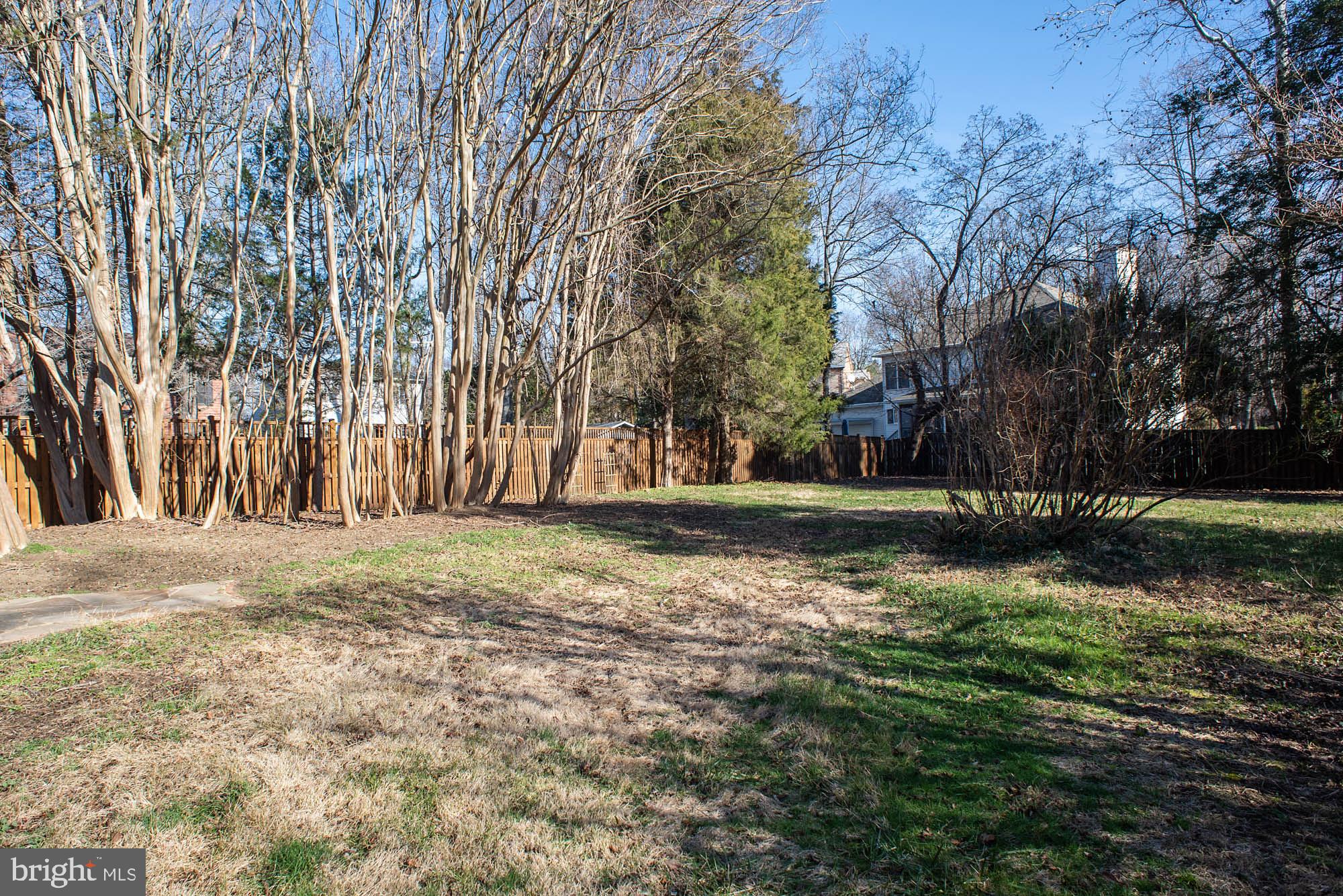 CEDAR CREST MANOR - Residential Lease