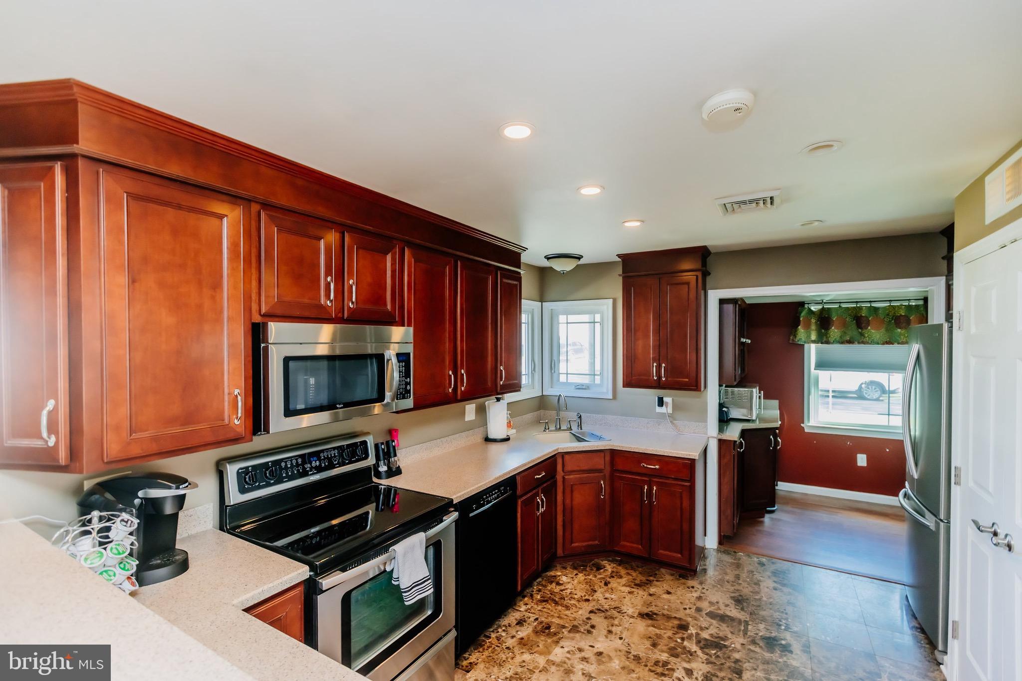 MAGNOLIA HILL - Residential