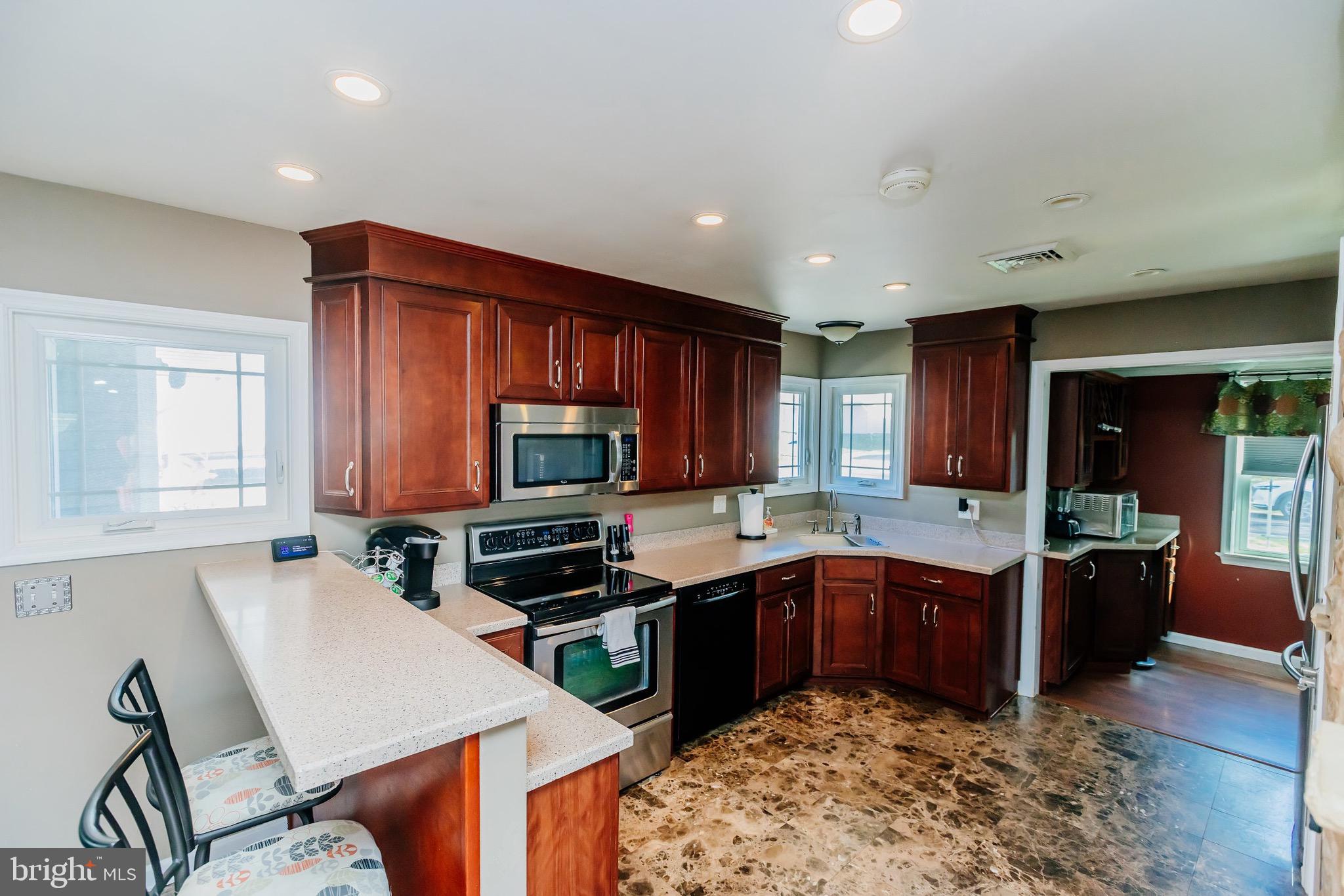 MAGNOLIA HILL - Residential