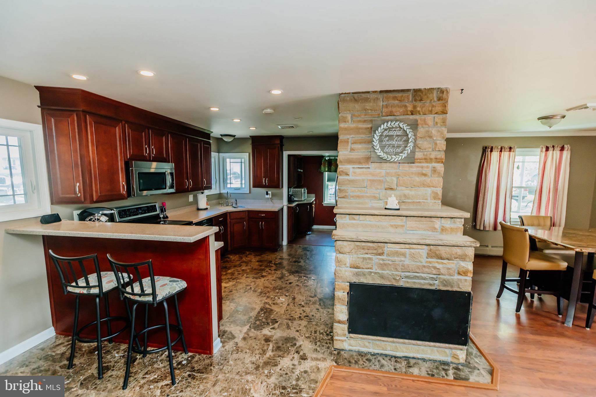 MAGNOLIA HILL - Residential