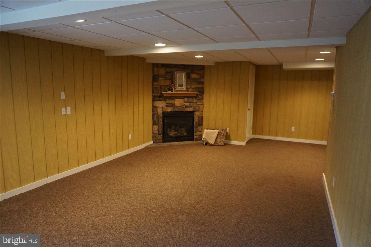YORK TWP - Residential