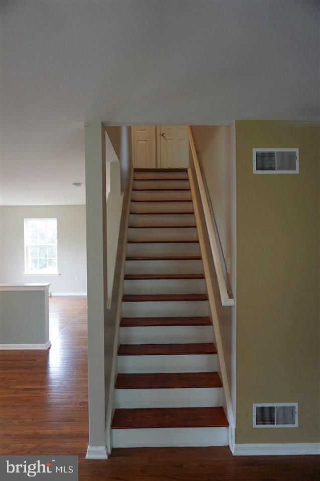 YORK TWP - Residential