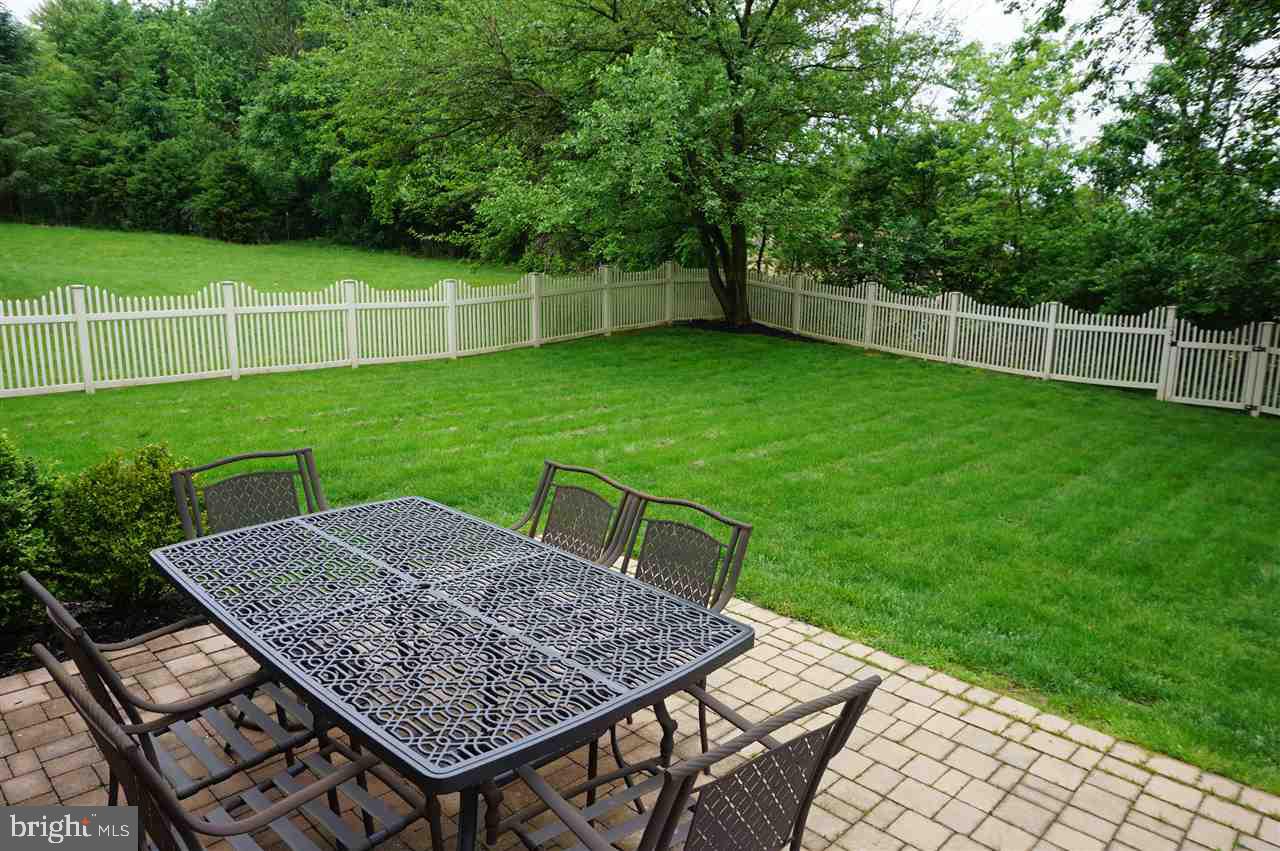 YORK TWP - Residential