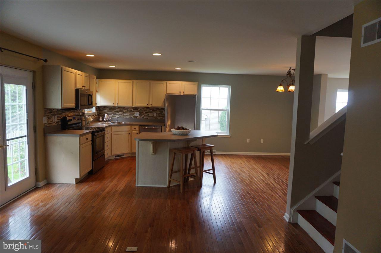 YORK TWP - Residential