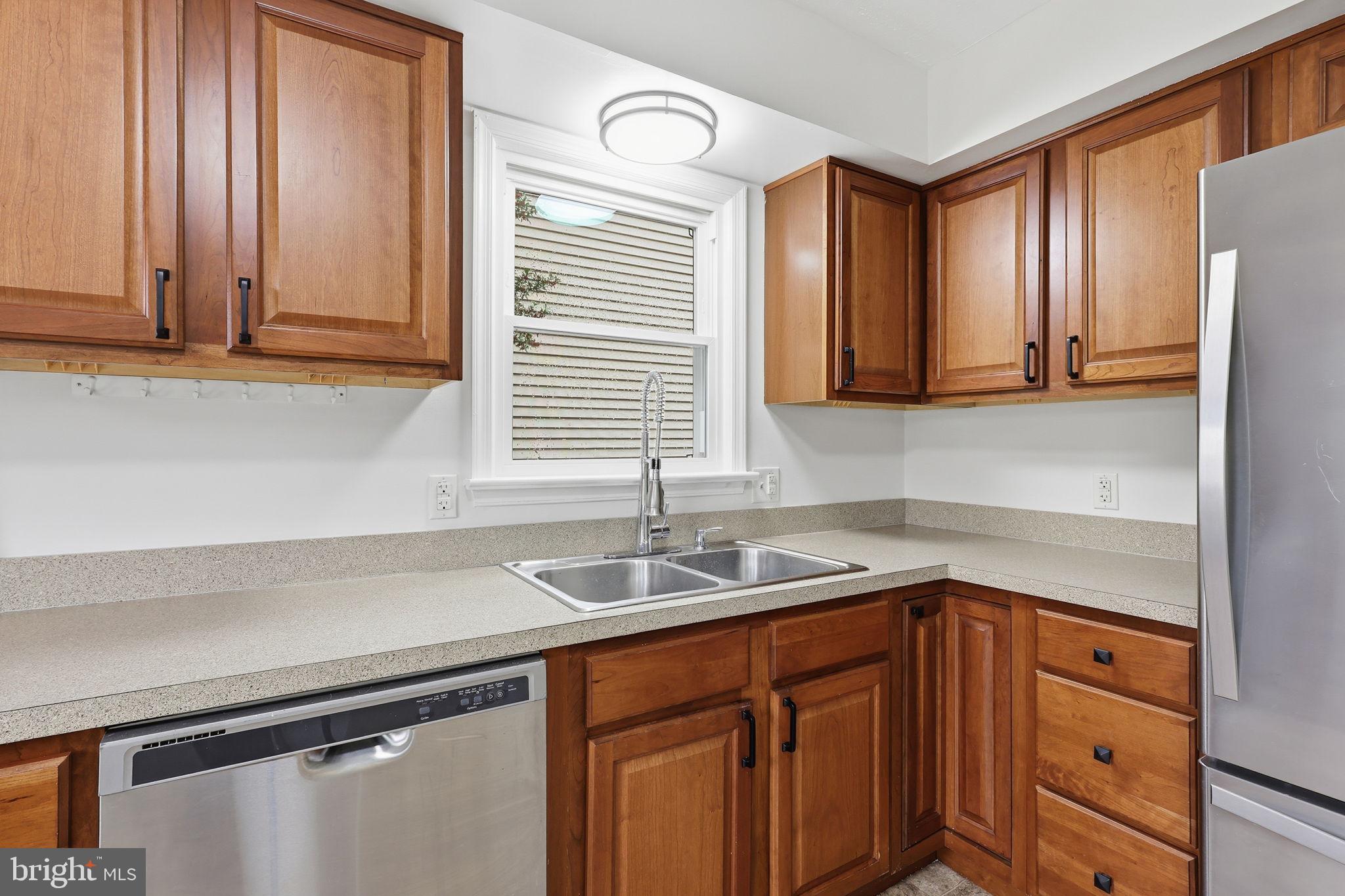 FARMINGTON HEIGHTS - Residential Lease