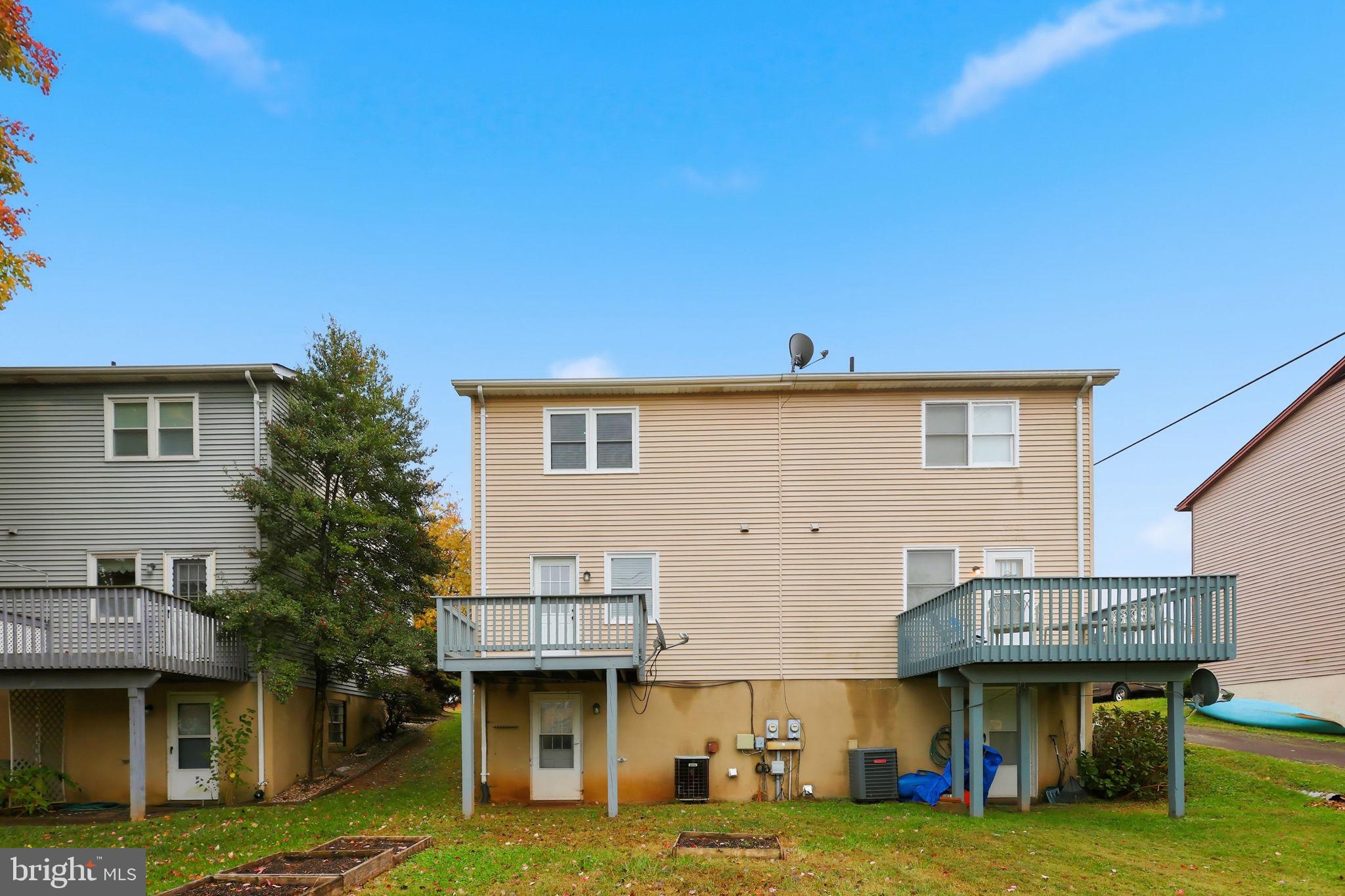 FARMINGTON HEIGHTS - Residential Lease