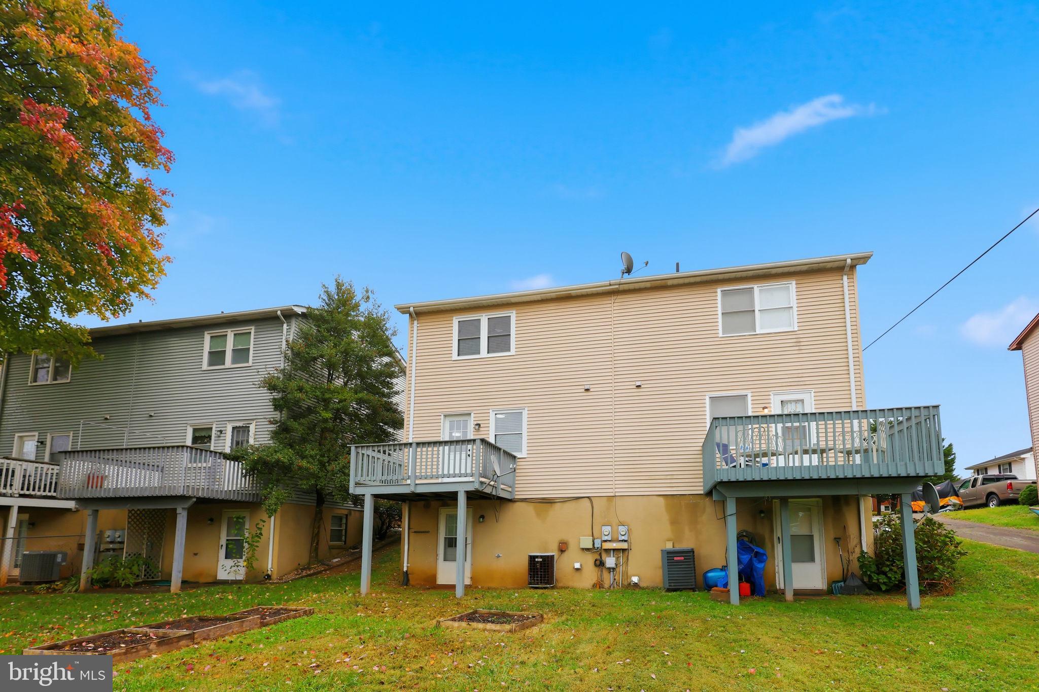 FARMINGTON HEIGHTS - Residential Lease