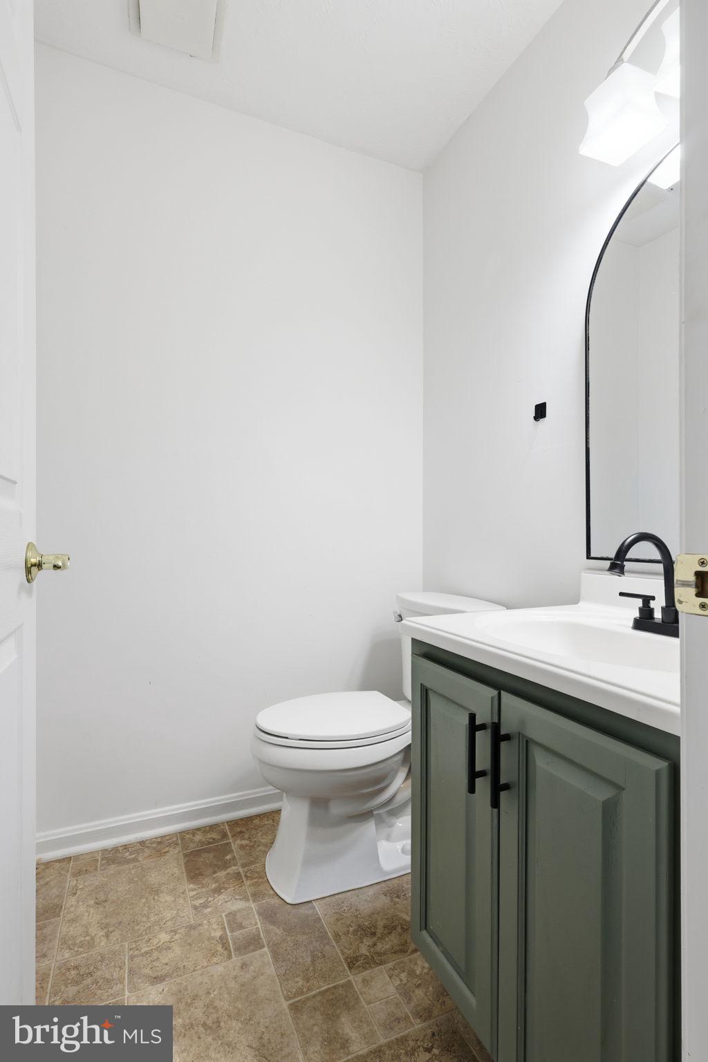 FARMINGTON HEIGHTS - Residential Lease