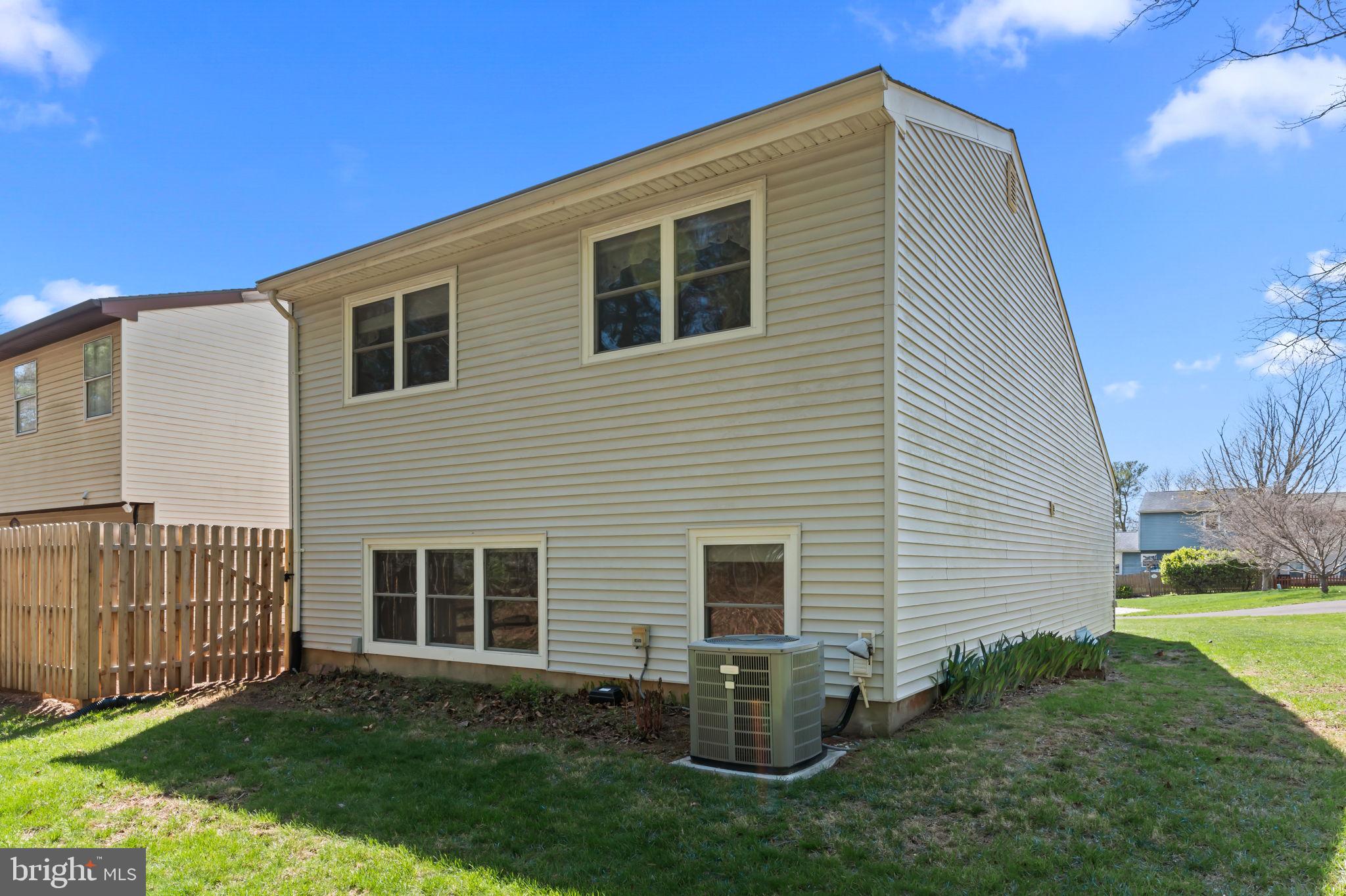 NEWTOWN CROSSING - Residential