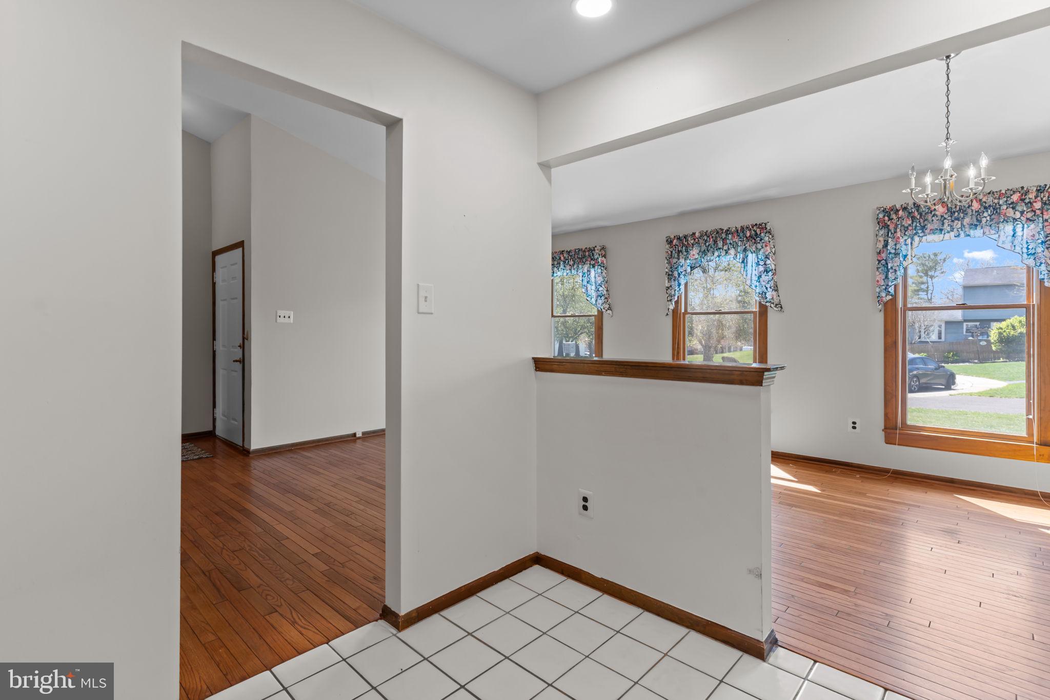 NEWTOWN CROSSING - Residential