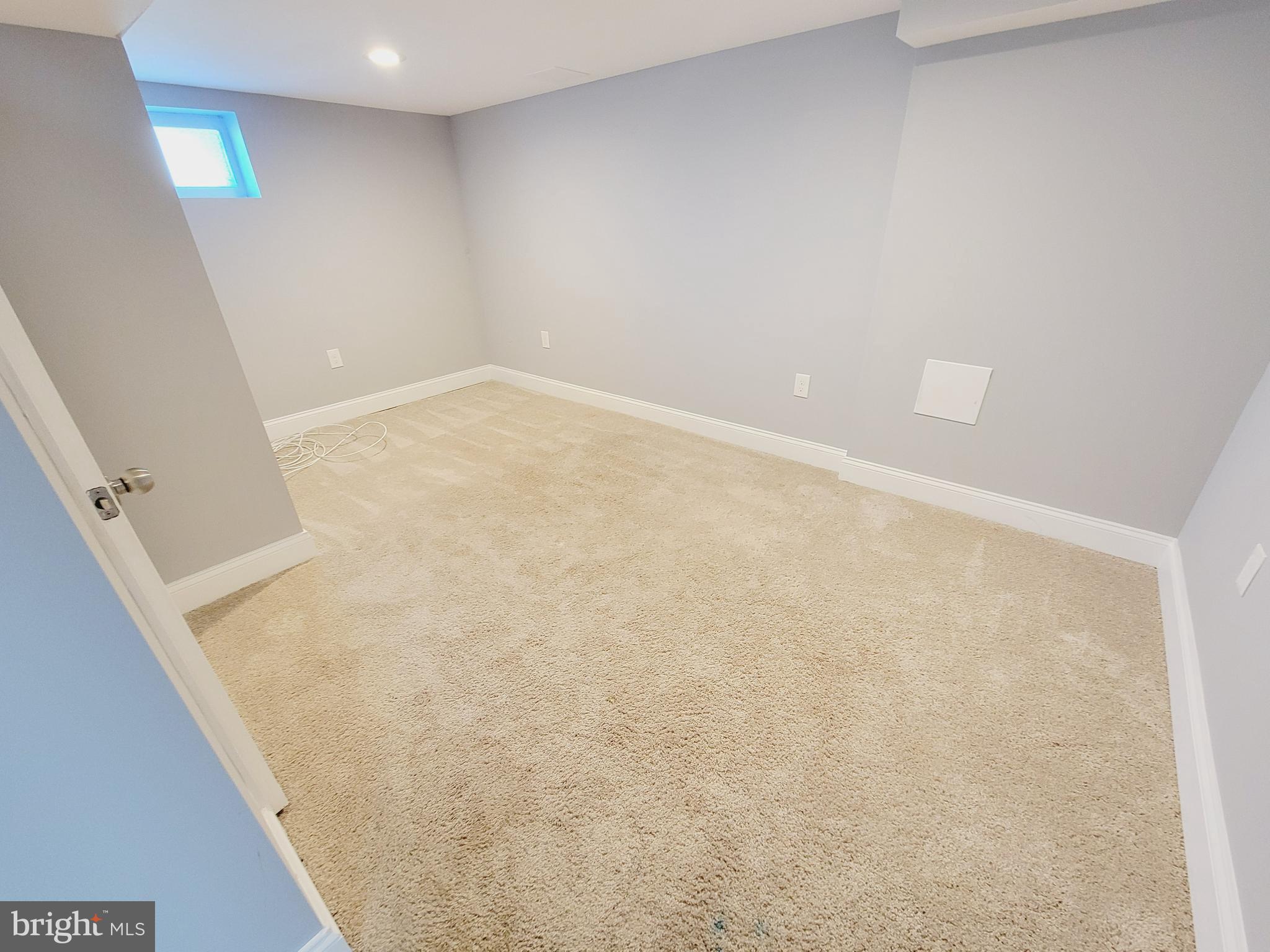 ARUNDEL GARDENS - Residential