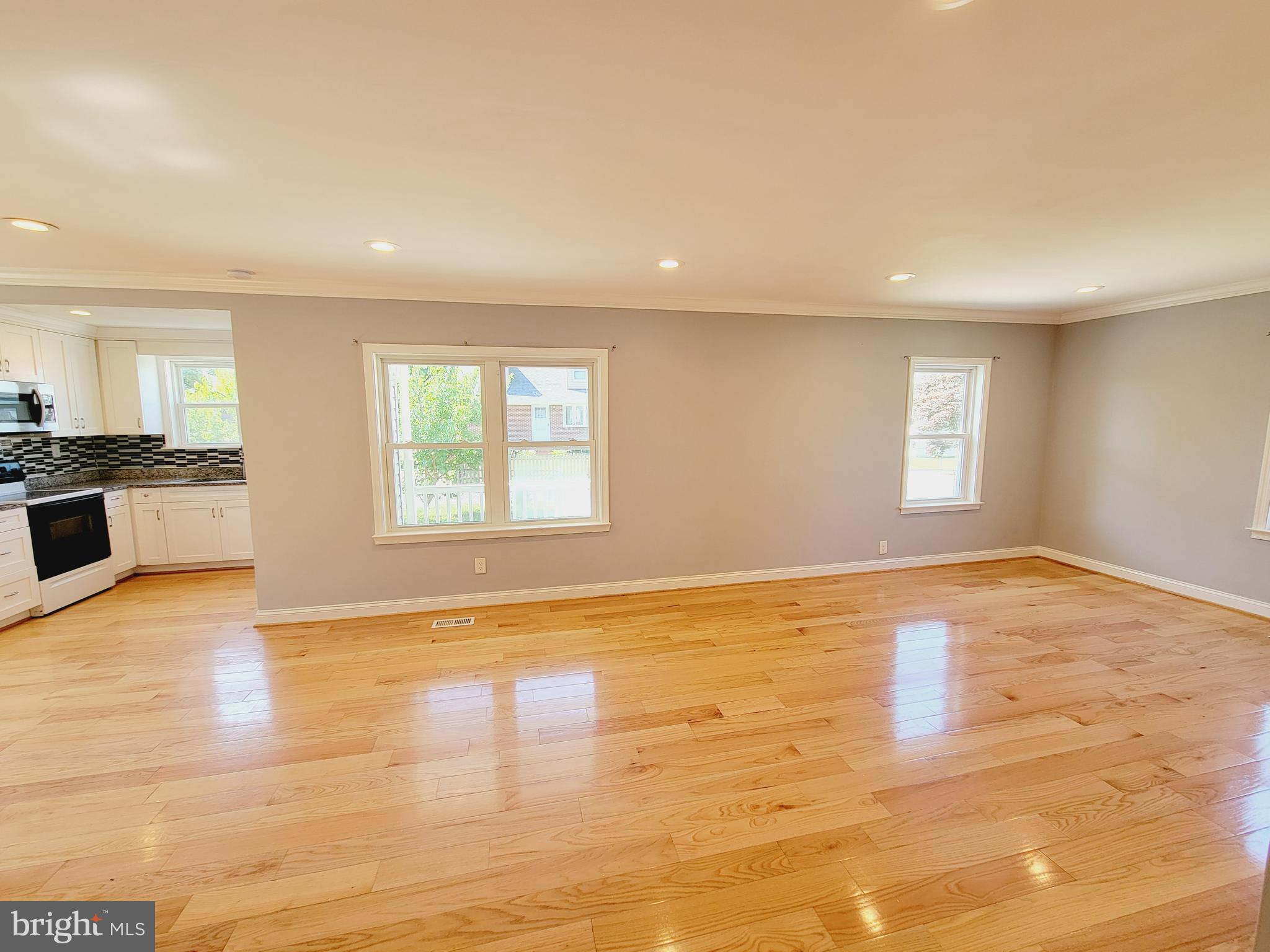 ARUNDEL GARDENS - Residential