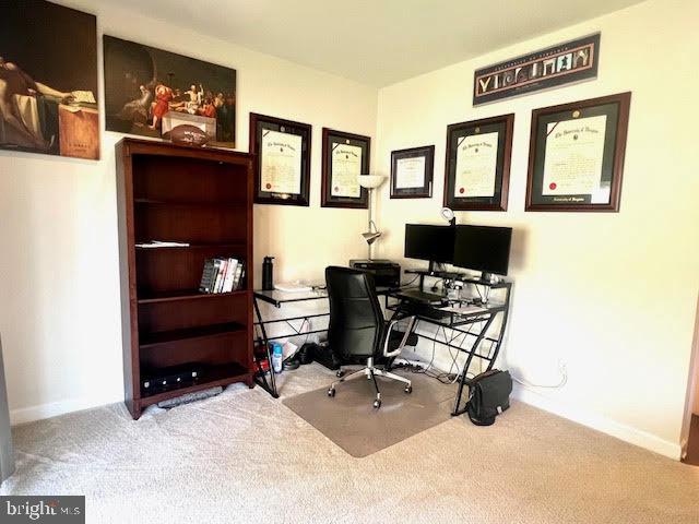 BELMONT RUN - Residential Lease