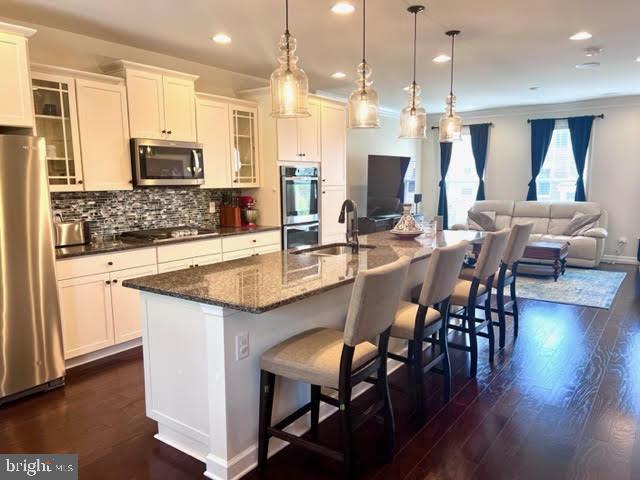 BELMONT RUN - Residential Lease