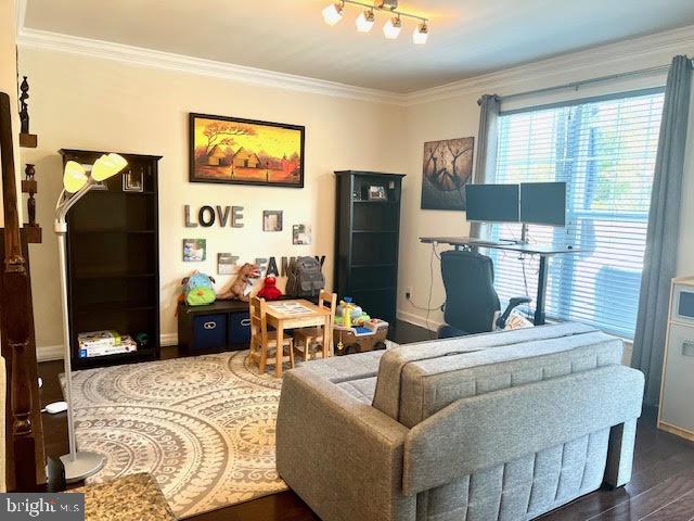 BELMONT RUN - Residential Lease