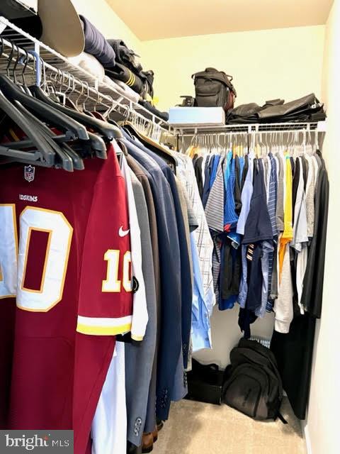 BELMONT RUN - Residential Lease