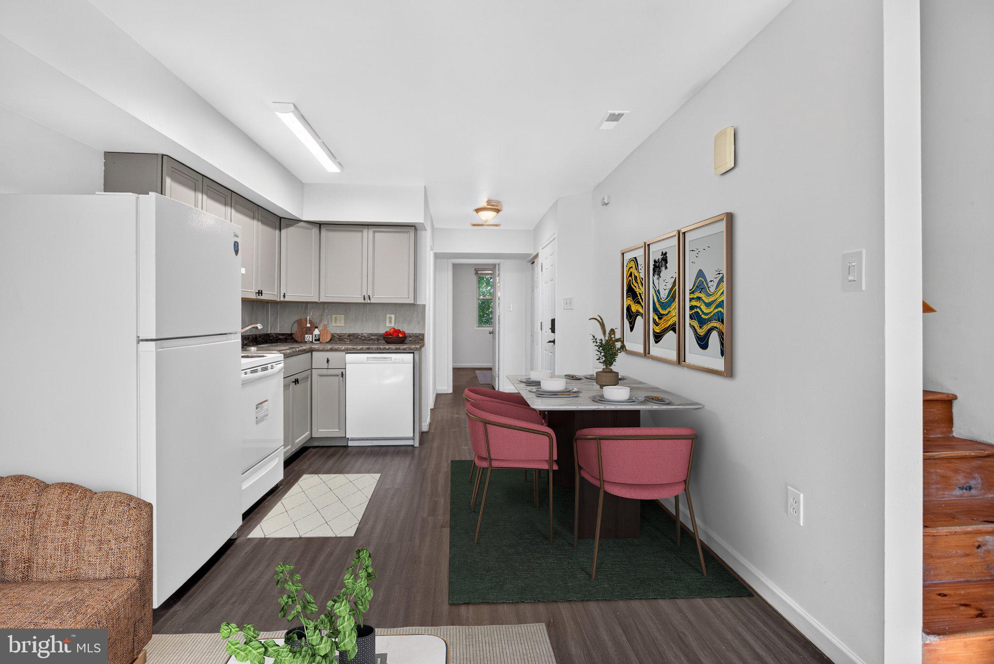 1537 W STILES STREET 2