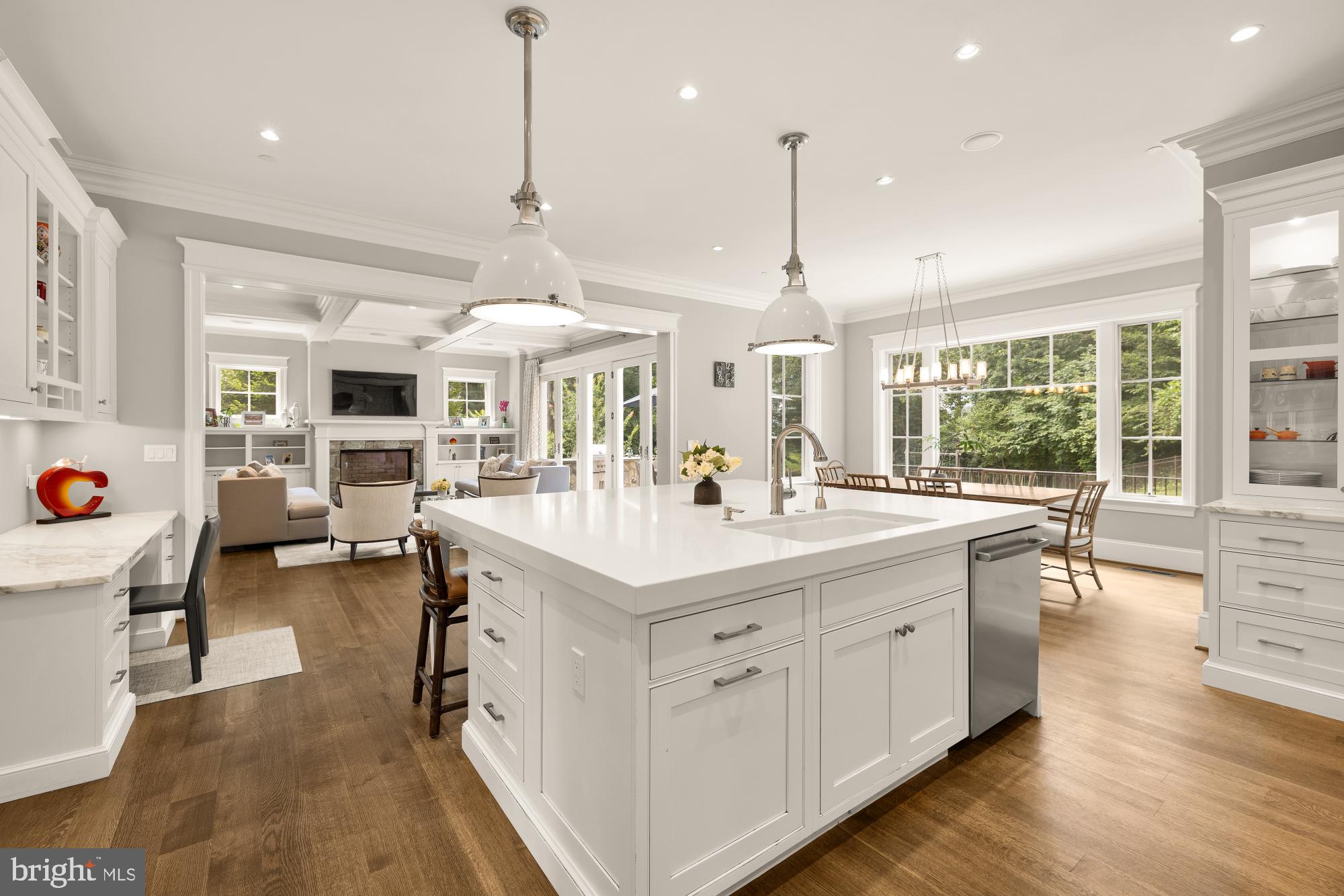 LYBROOK - Residential