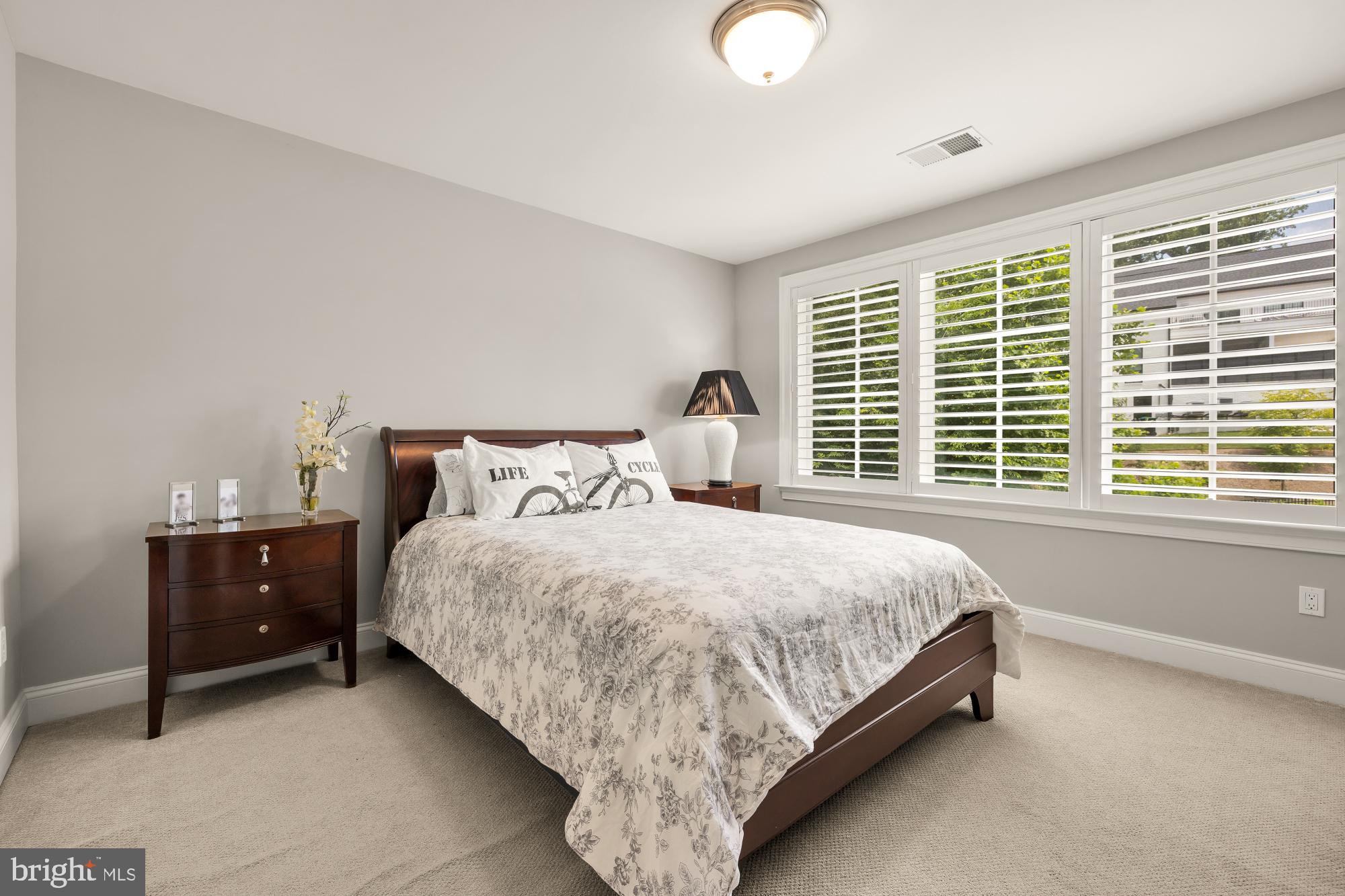 LYBROOK - Residential