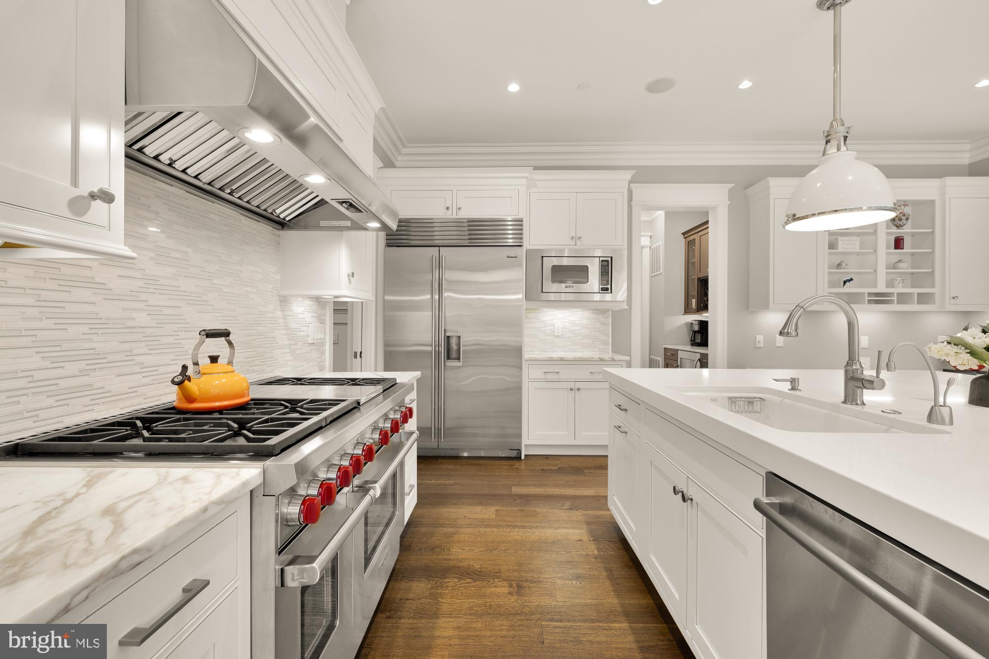 LYBROOK - Residential