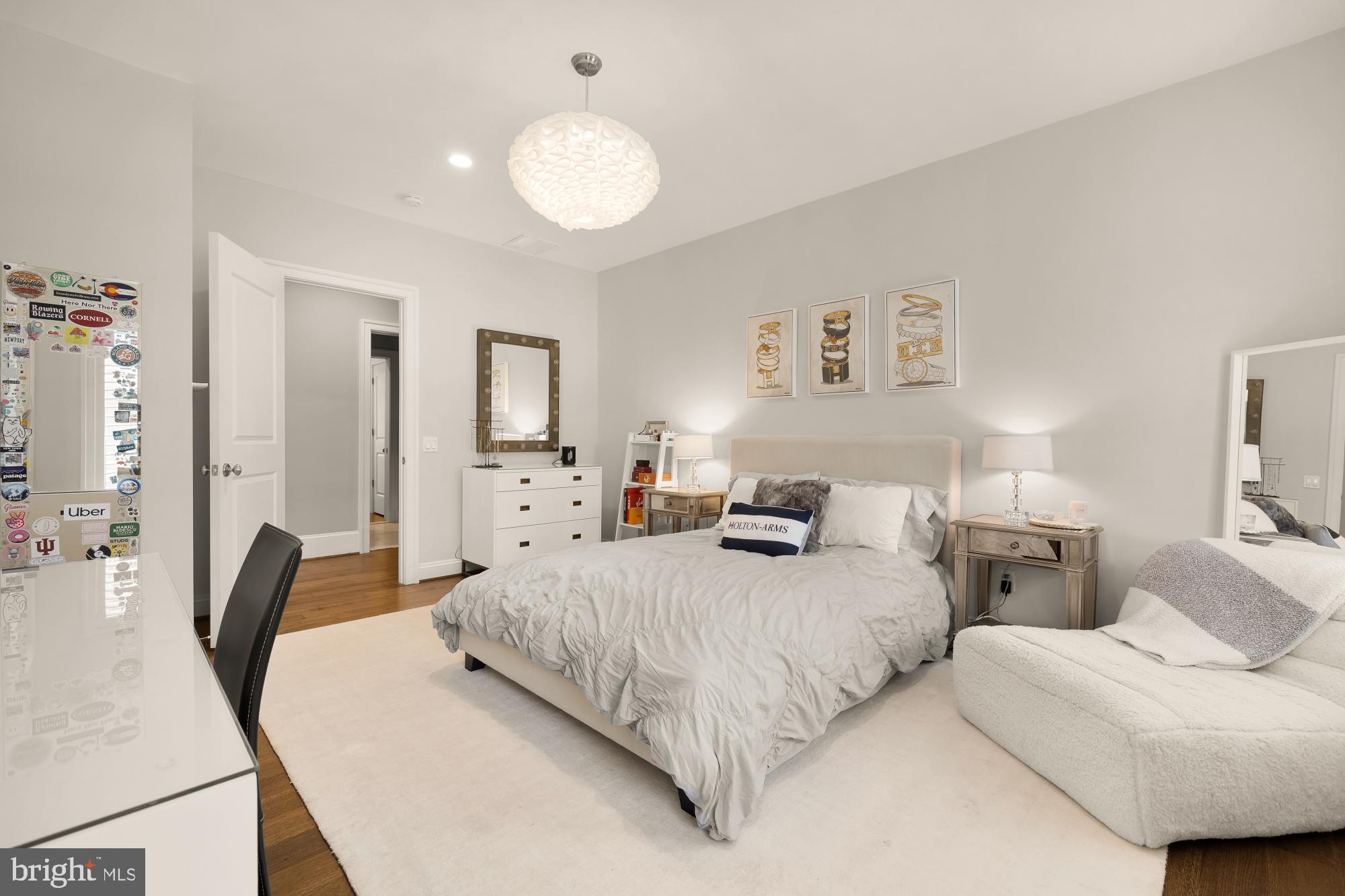 LYBROOK - Residential