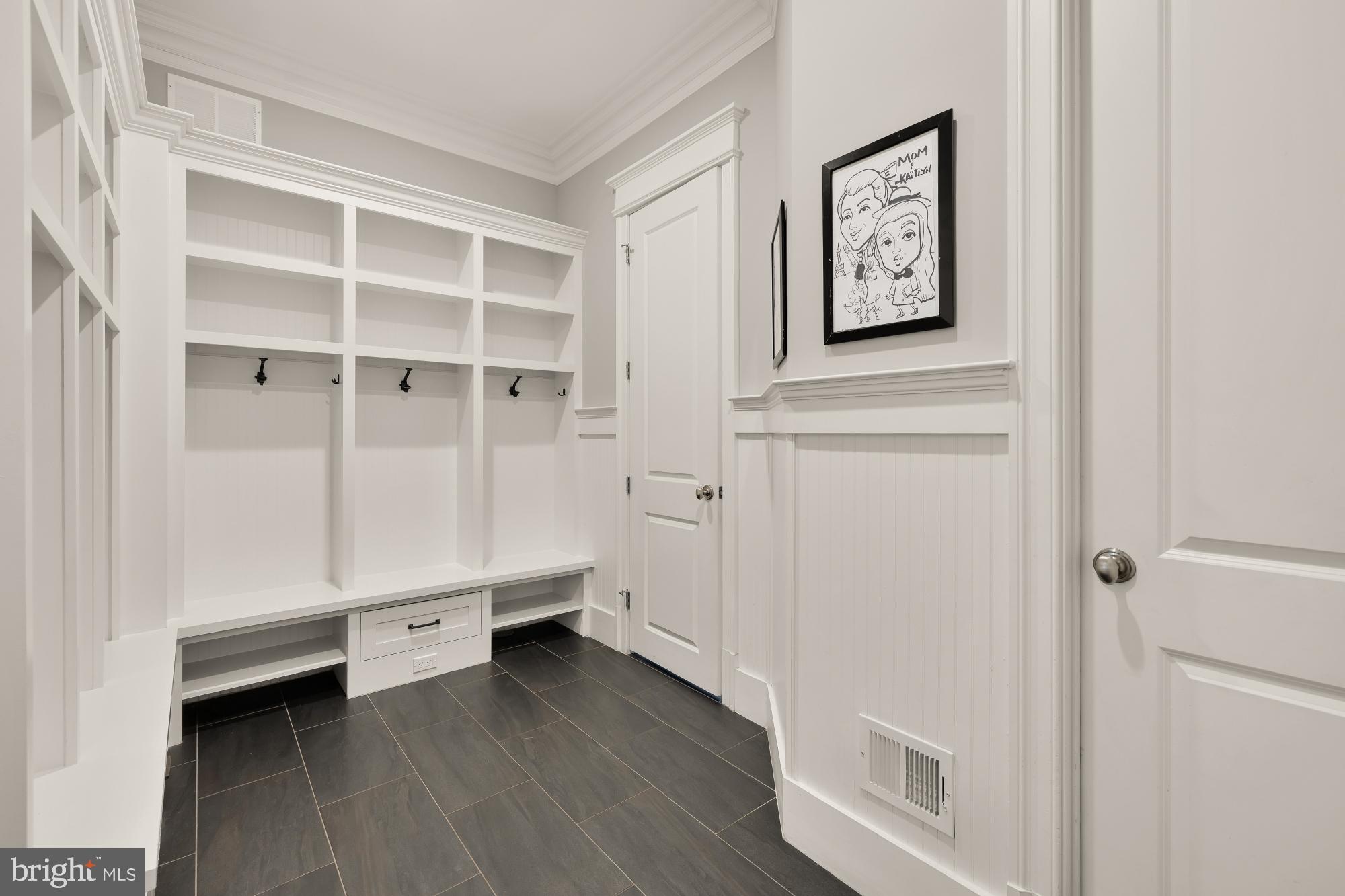 LYBROOK - Residential