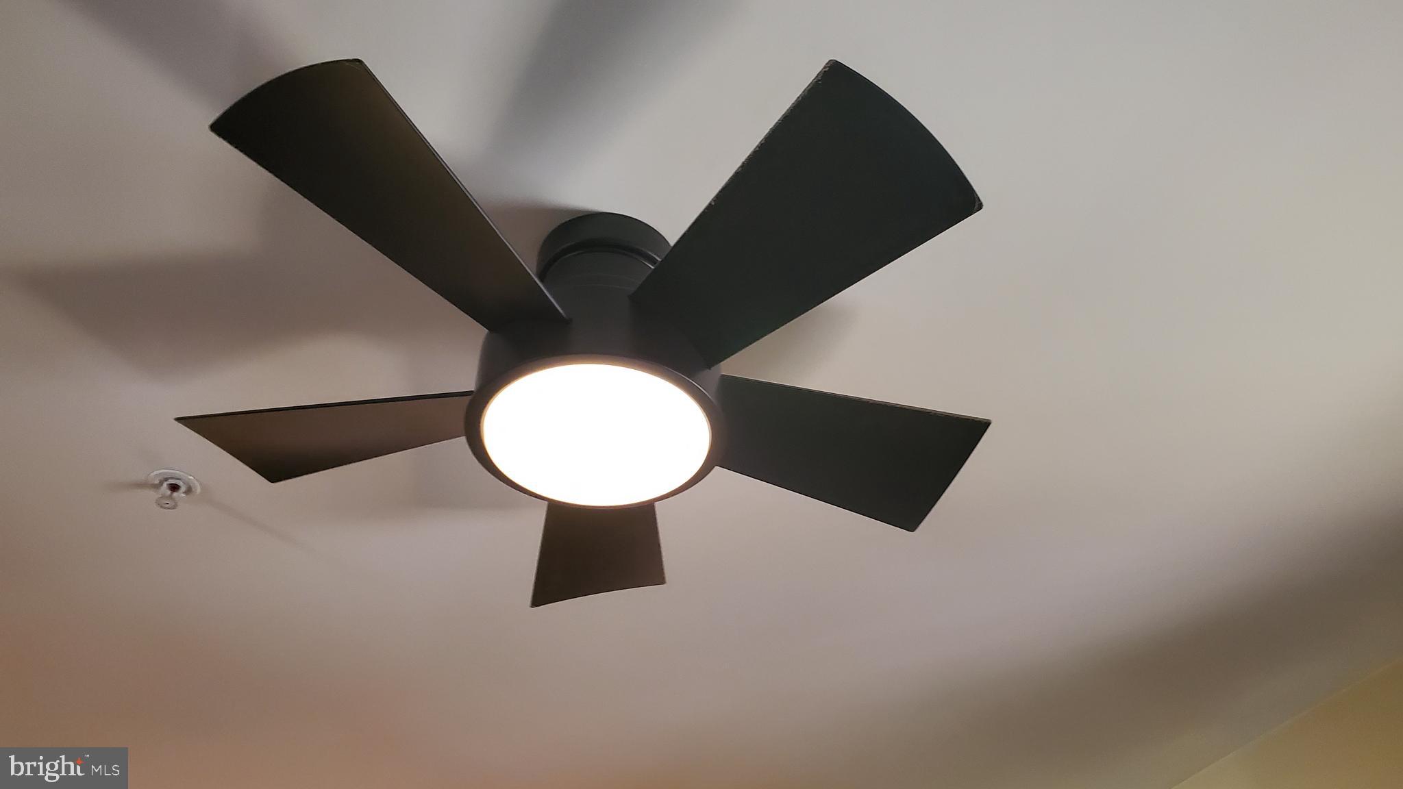 AMBER MEADOWS - Residential