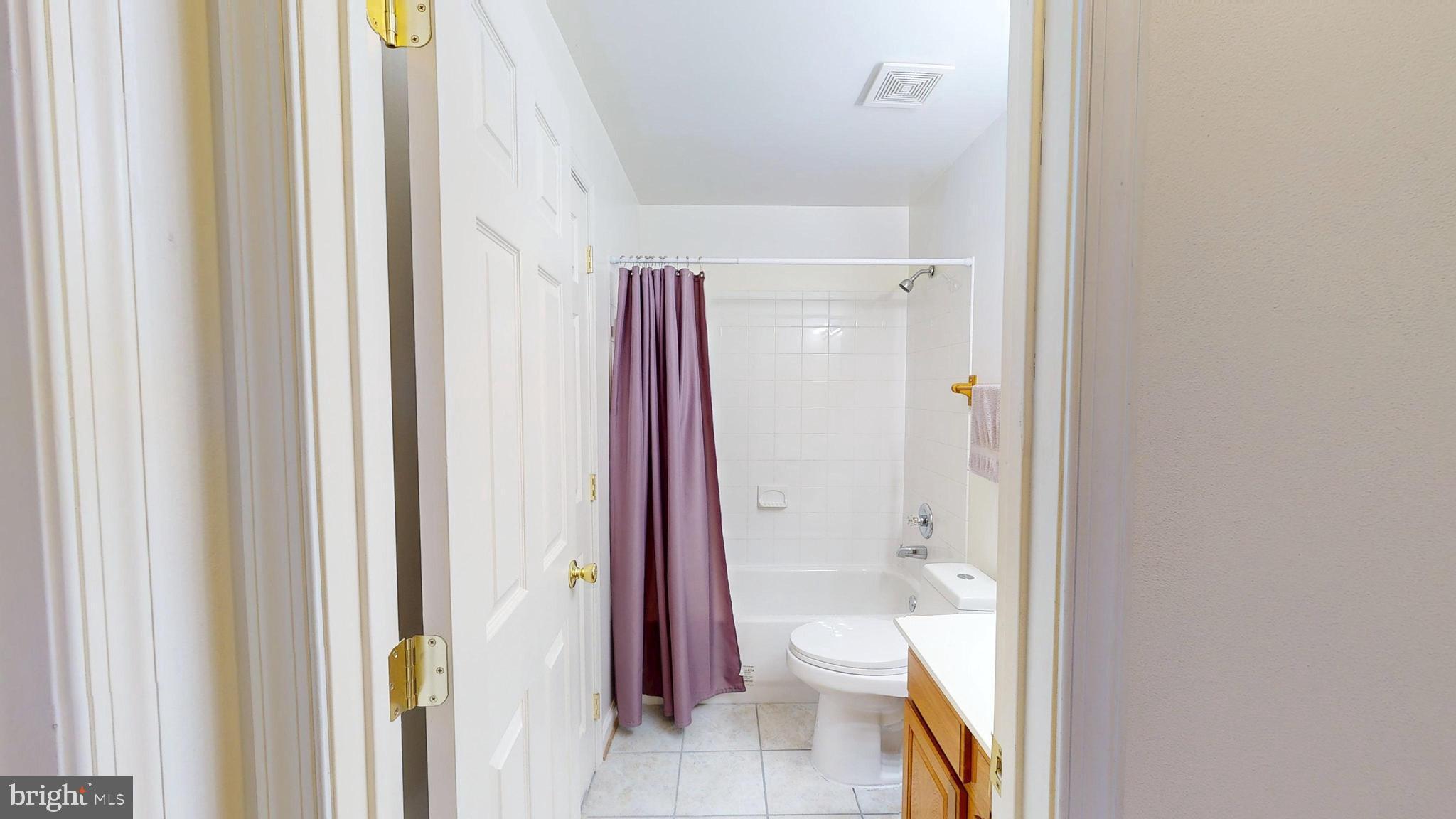 AMBER MEADOWS - Residential