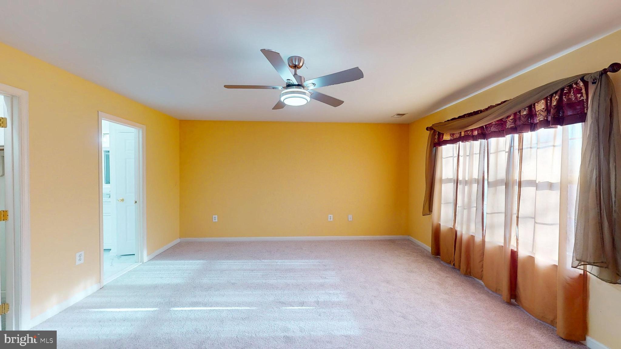 AMBER MEADOWS - Residential