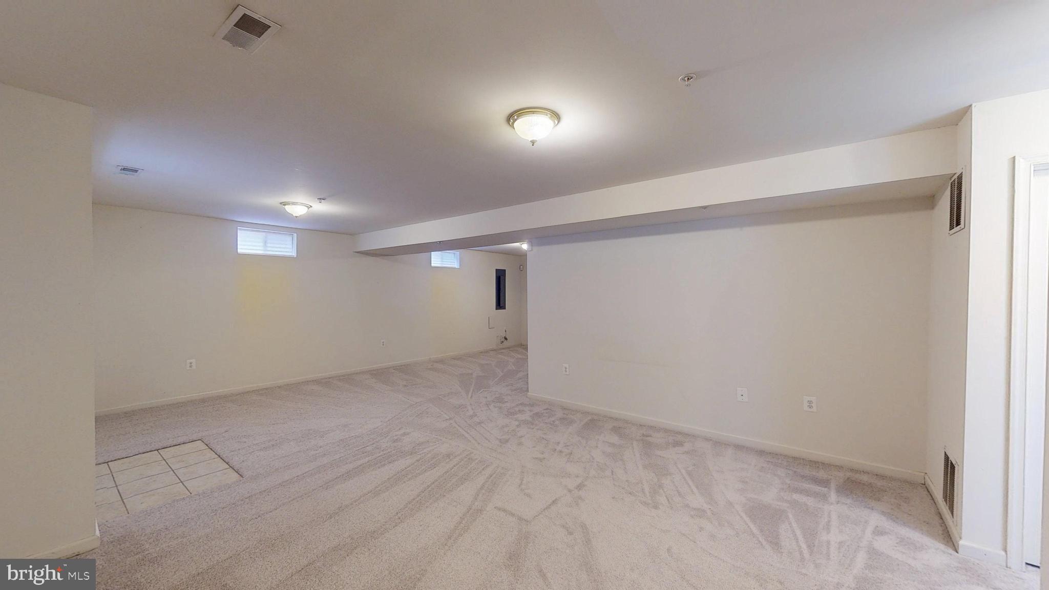 AMBER MEADOWS - Residential