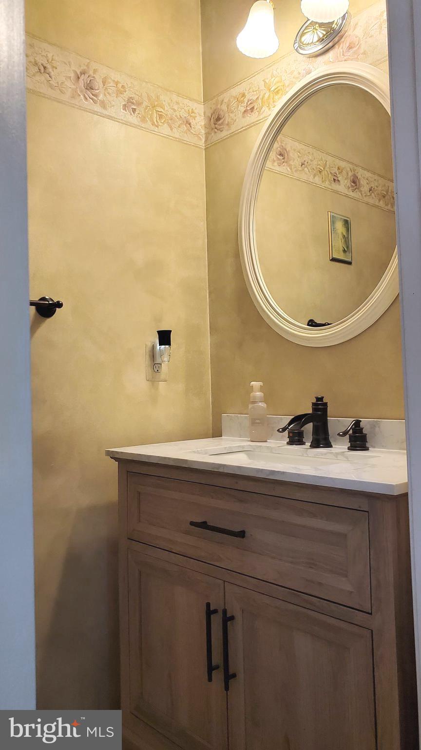 AMBER MEADOWS - Residential