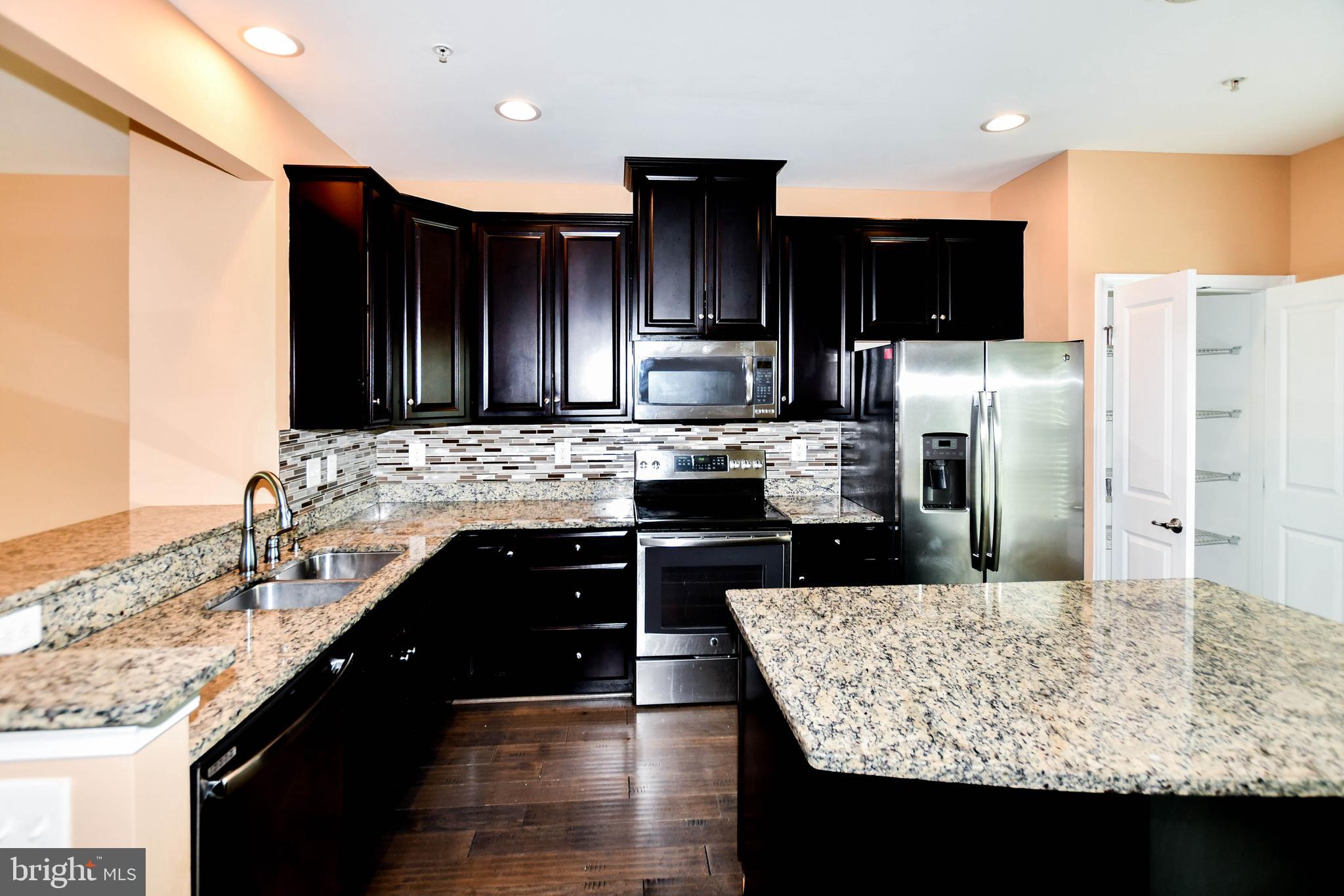 FIELDCREST ESTATES - Residential