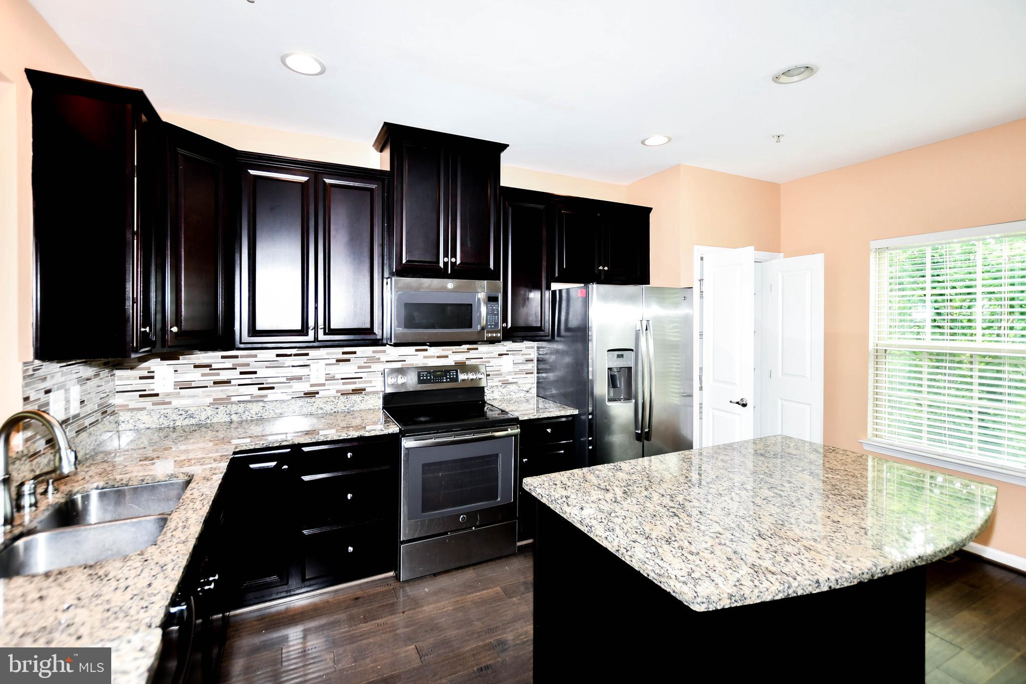 FIELDCREST ESTATES - Residential
