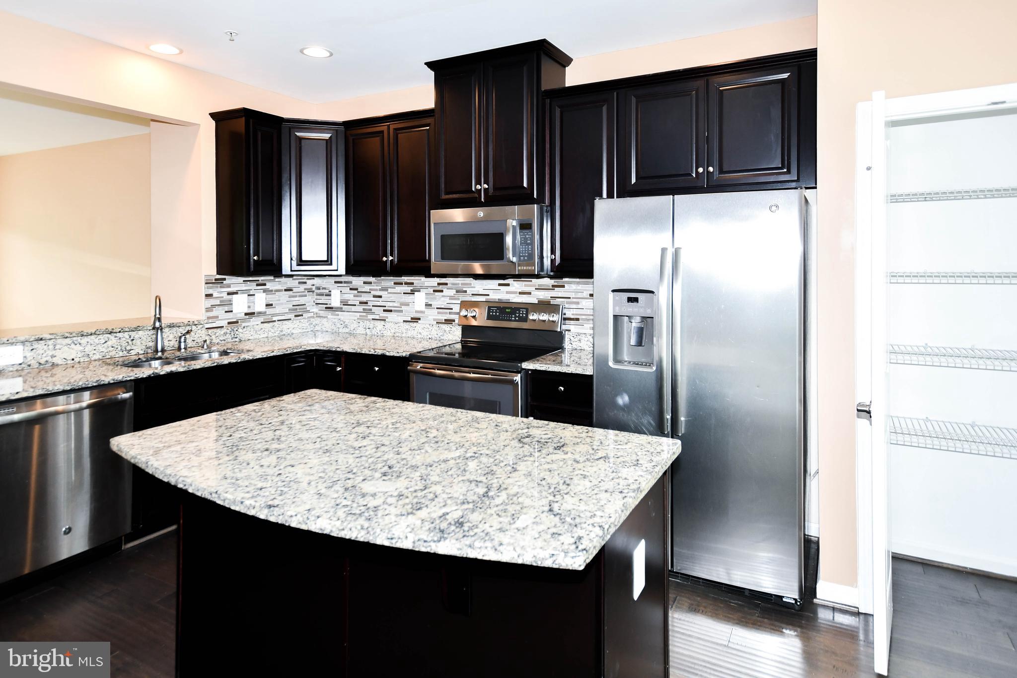 FIELDCREST ESTATES - Residential