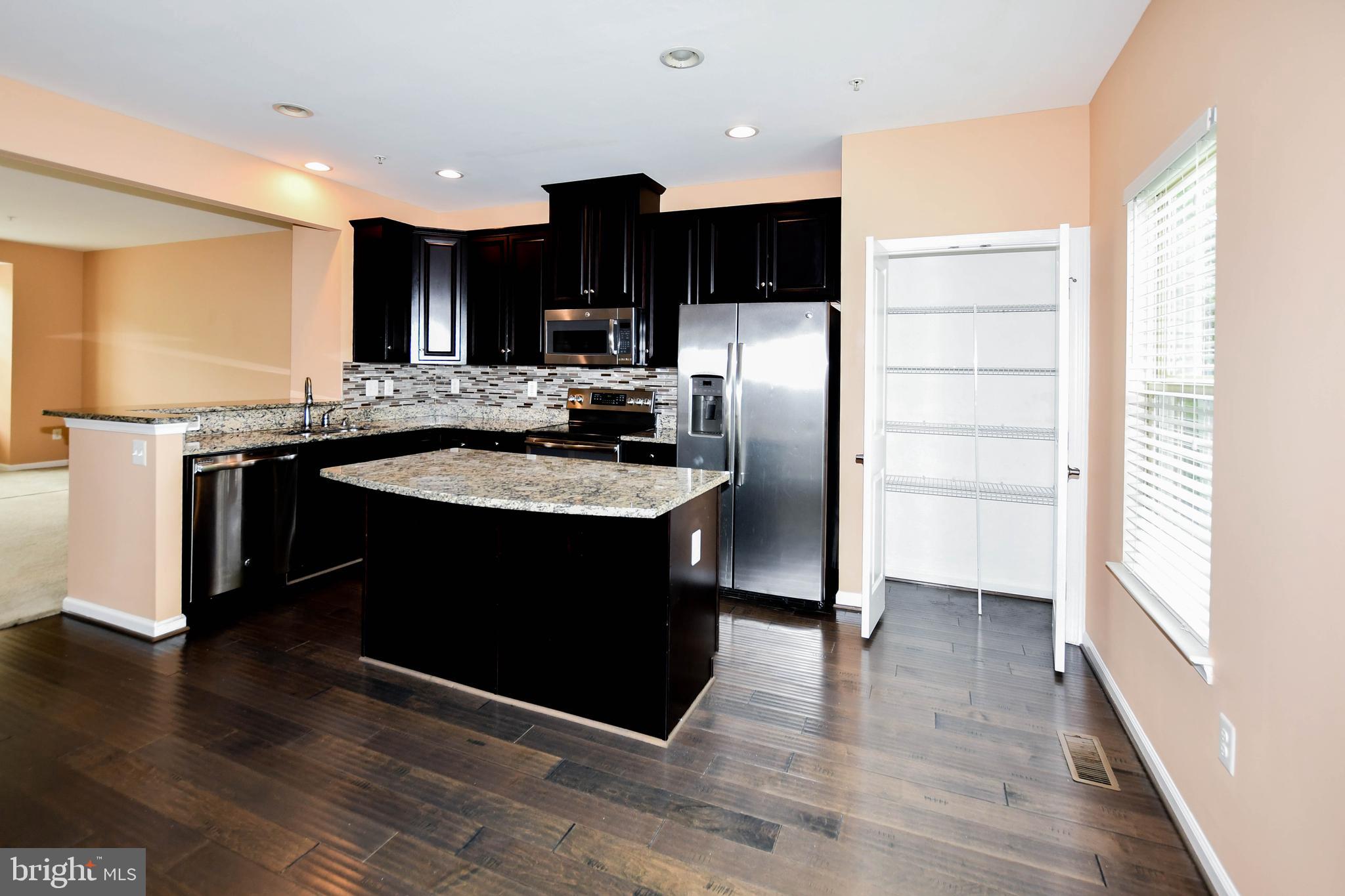FIELDCREST ESTATES - Residential