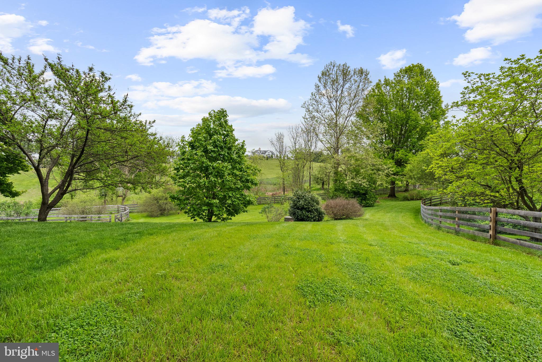 COCKEYSVILLE/HUNT VALLEY - Residential