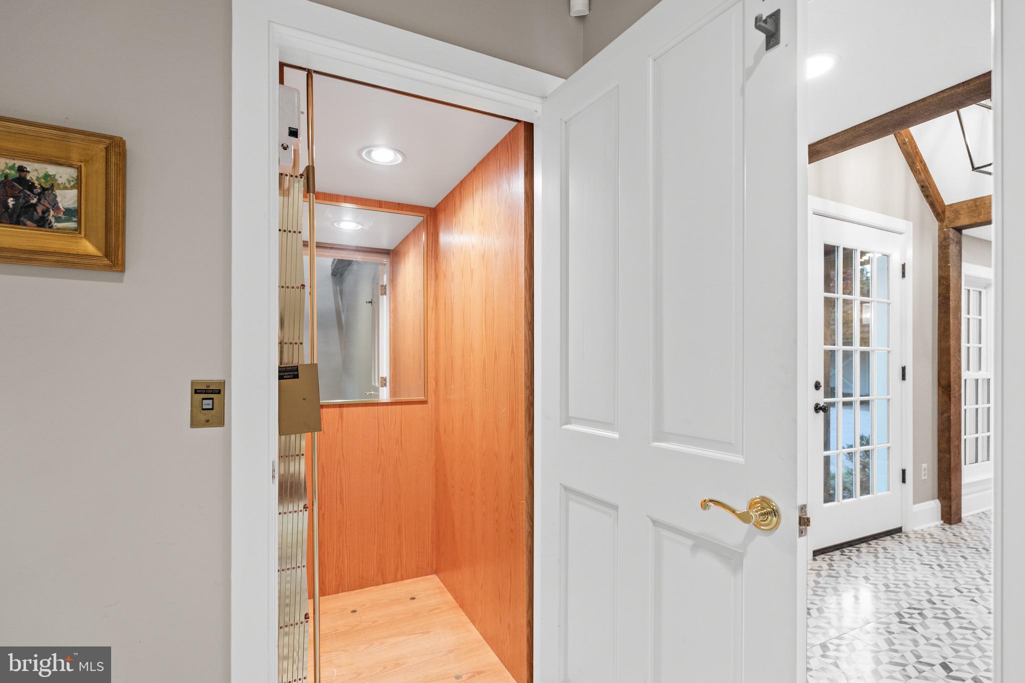 COCKEYSVILLE/HUNT VALLEY - Residential