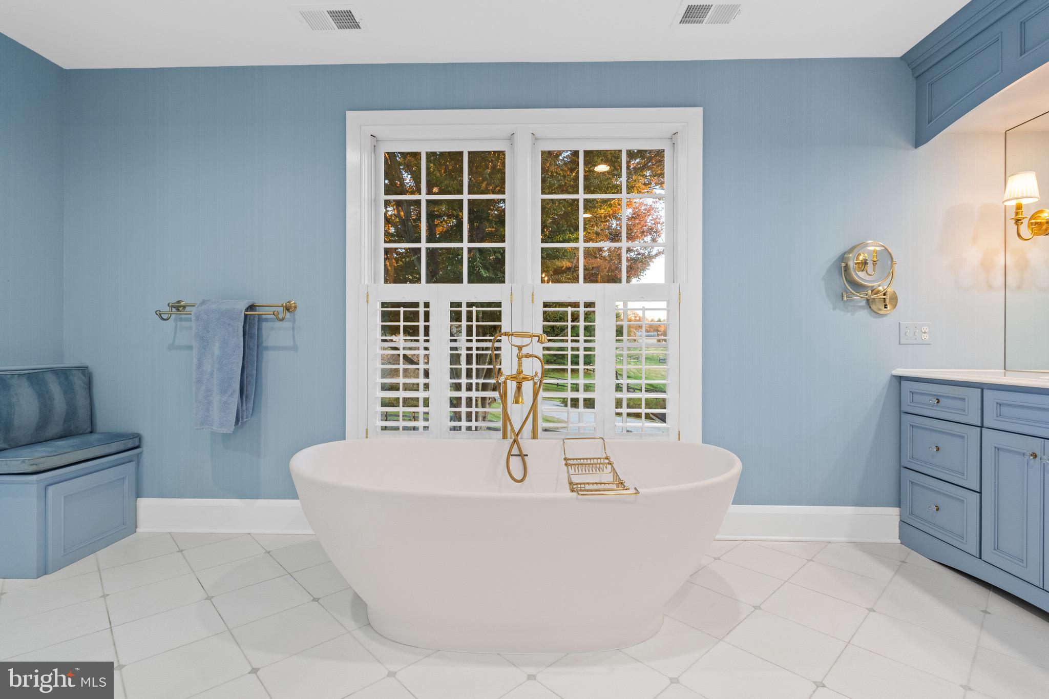 COCKEYSVILLE/HUNT VALLEY - Residential