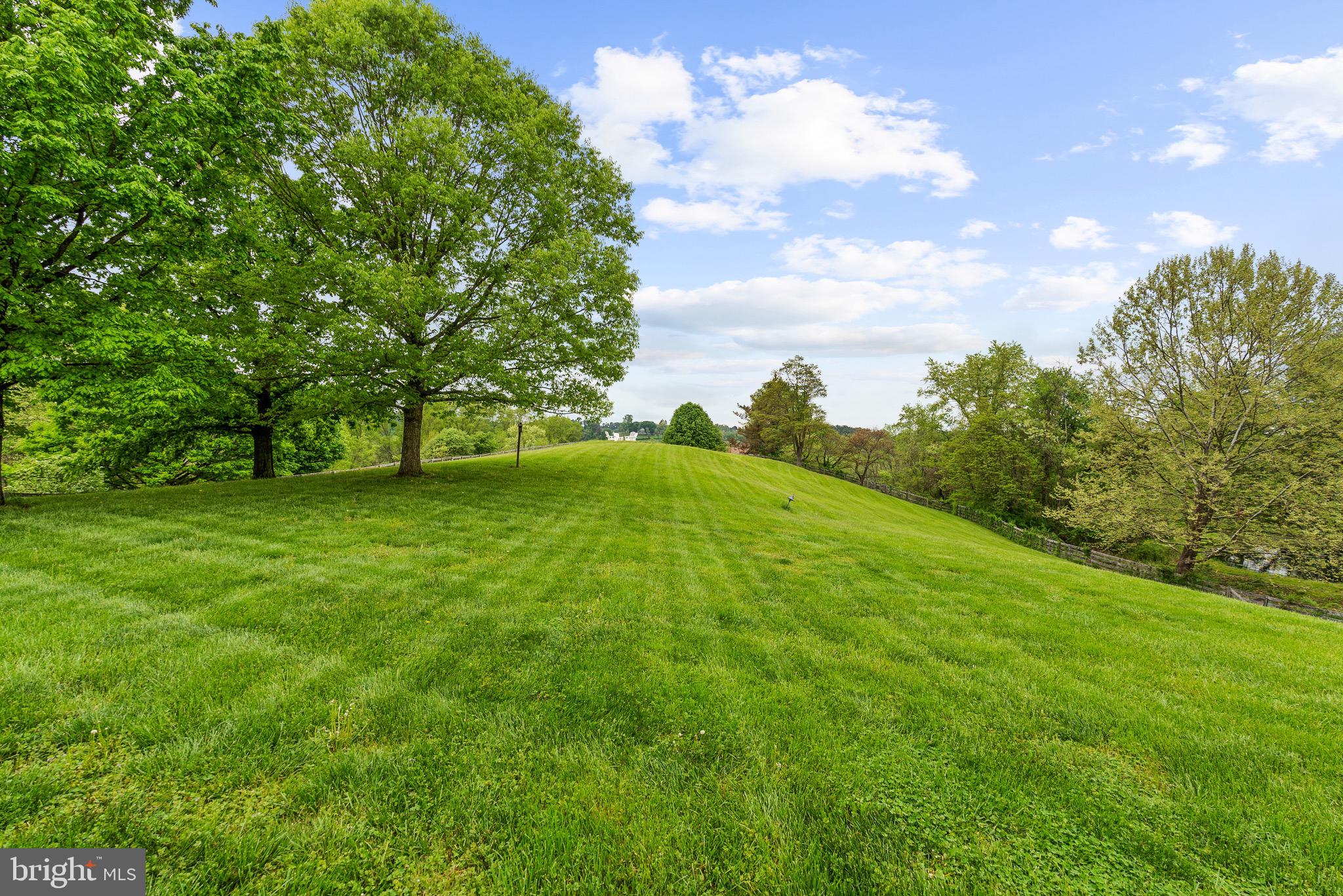 COCKEYSVILLE/HUNT VALLEY - Residential