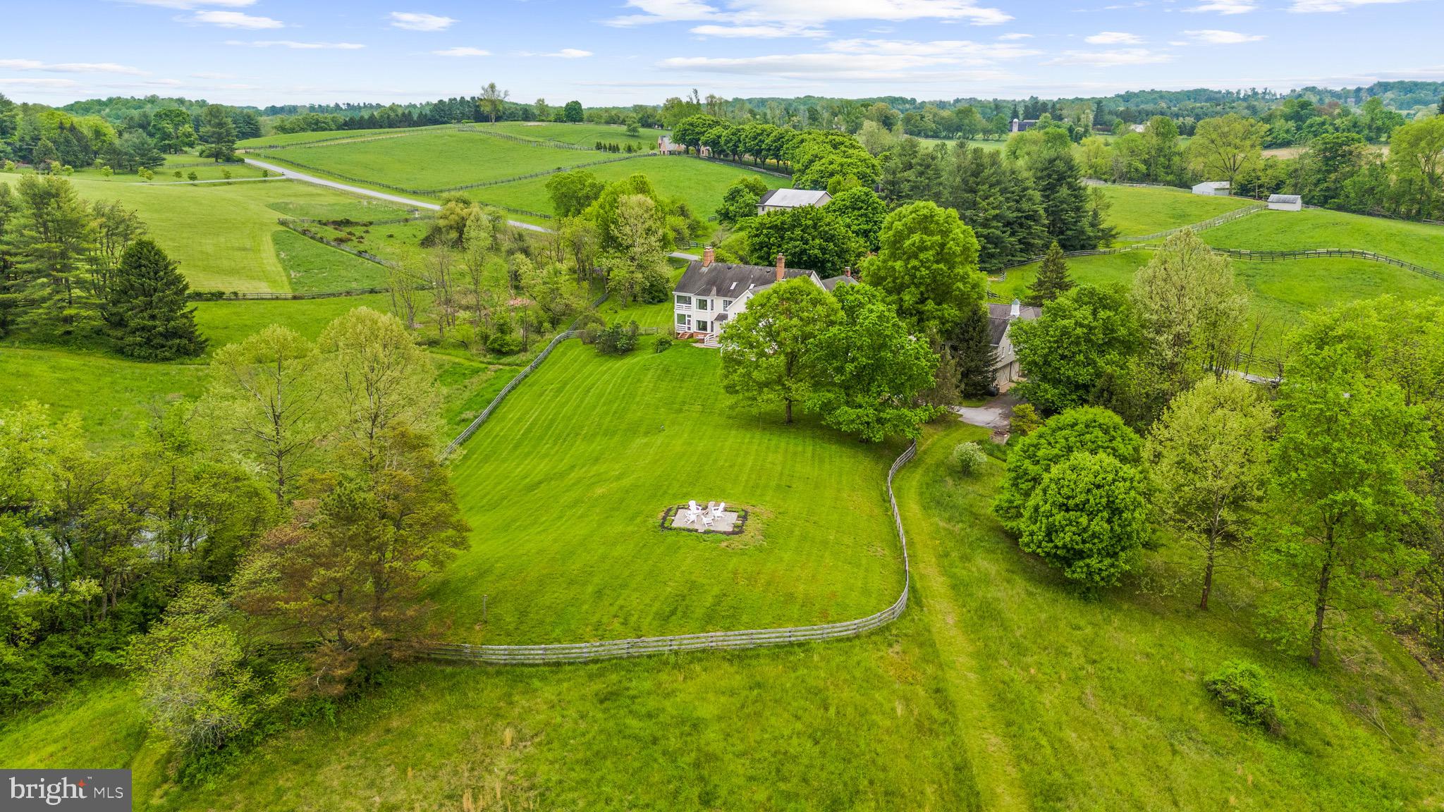 COCKEYSVILLE/HUNT VALLEY - Residential