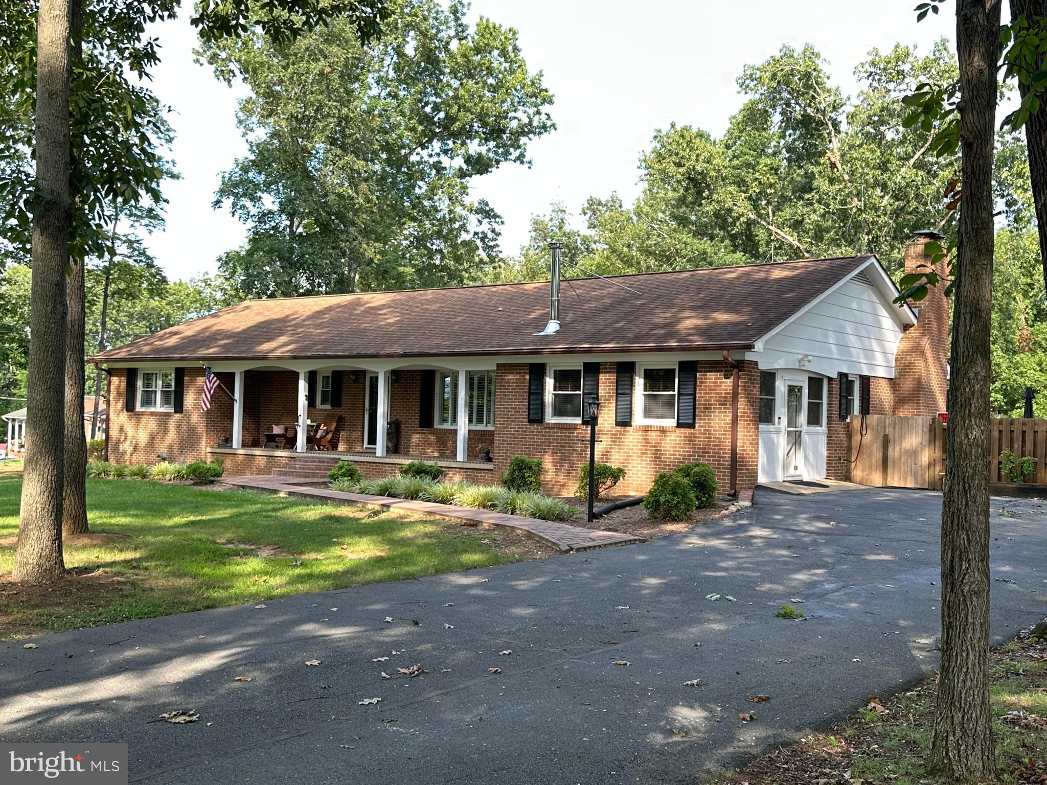 579 CIRCLE VIEW ROAD